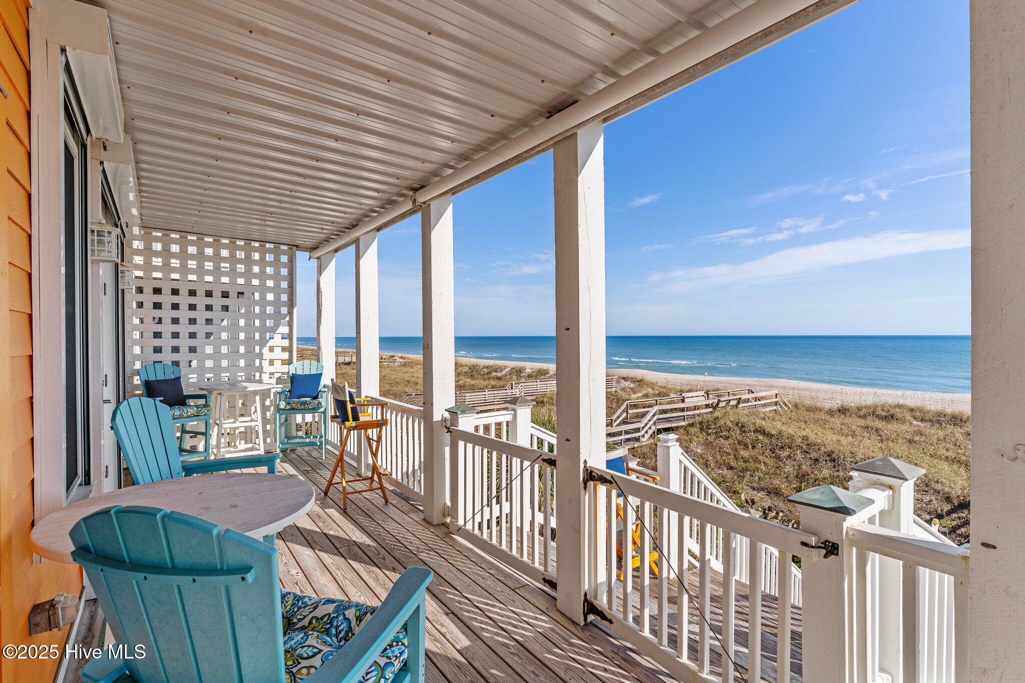 611 Carolina Beach Avenue Units A & B Property Photo 8