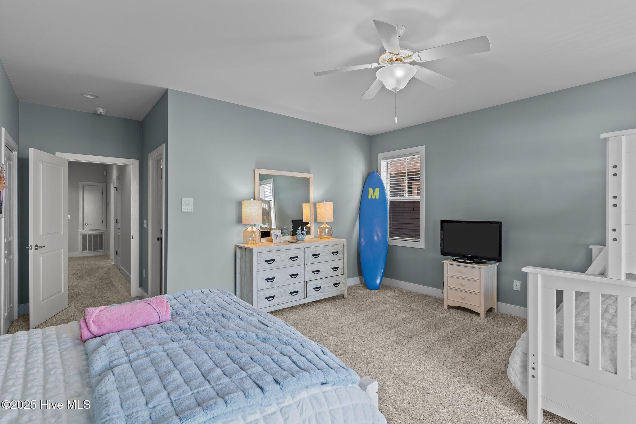 611 Carolina Beach Avenue Units A & B Property Photo 44