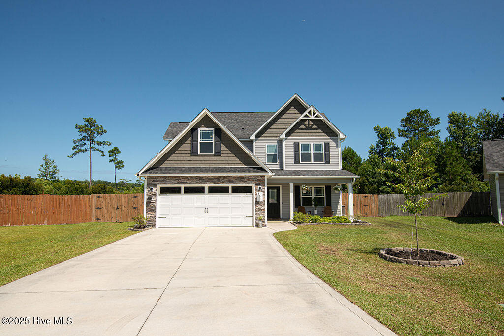 704 Mooring Court Property Photo 1