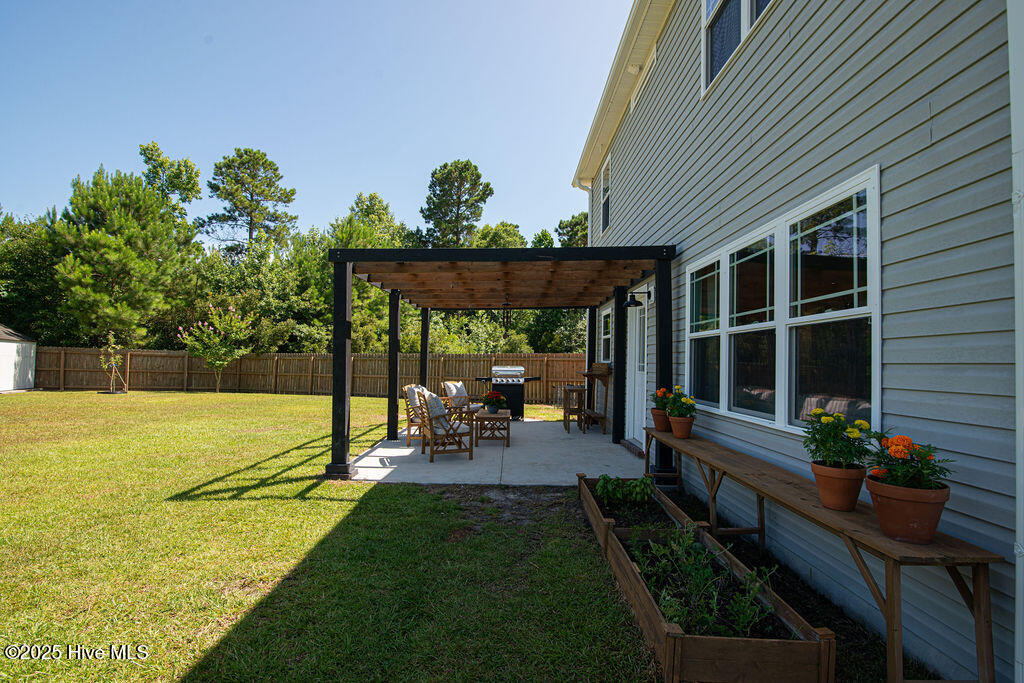 704 Mooring Court Property Photo 40