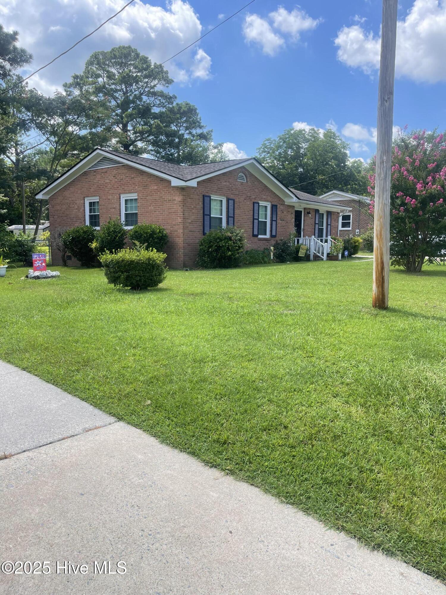 716 Hooker Road Property Photo 3