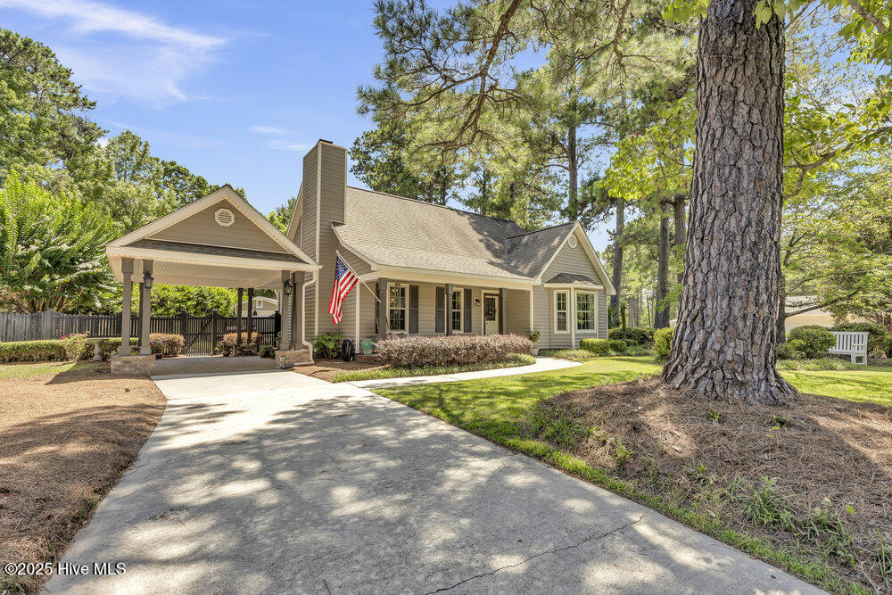 4123 Glen Arbor Drive Property Photo 1