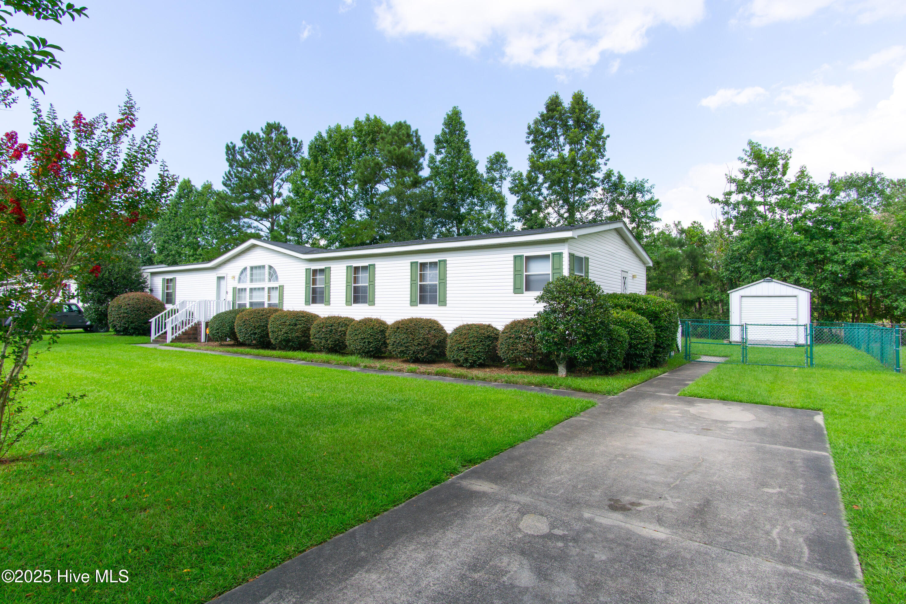 104 Split Oak Way Property Photo 3
