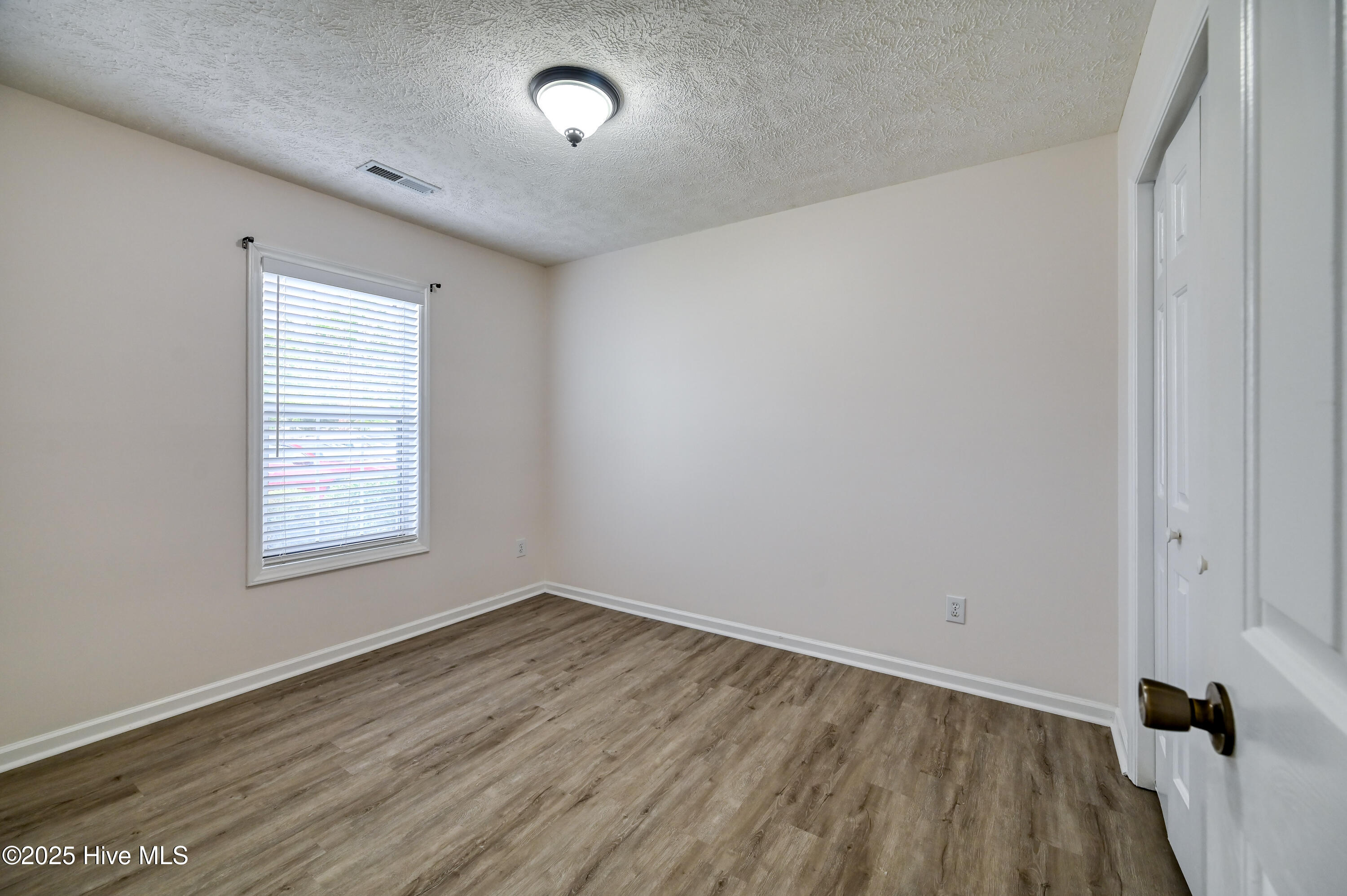4605 Song Sparrow Court Property Photo 19