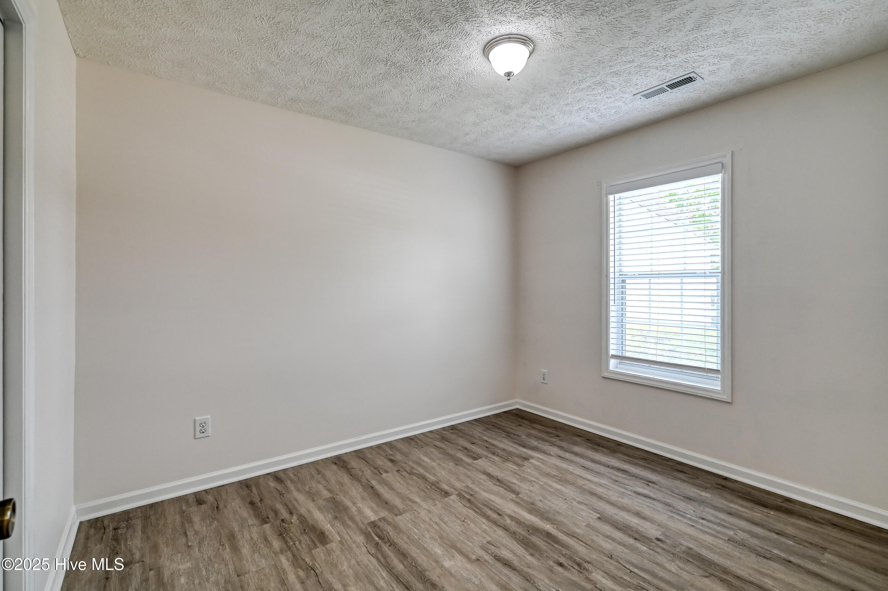 4605 Song Sparrow Court Property Photo 21