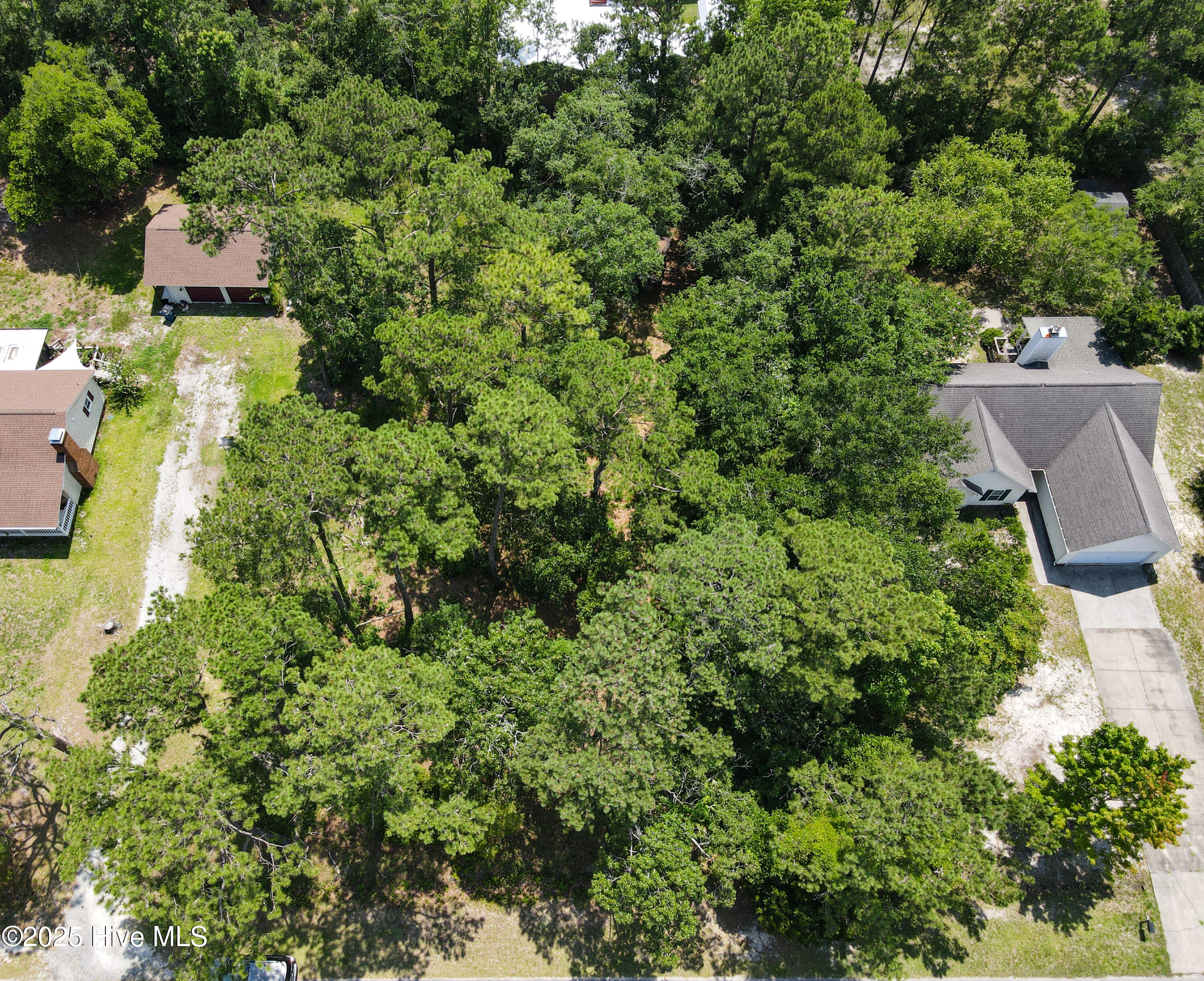 327 Masters Lane Property Photo 1