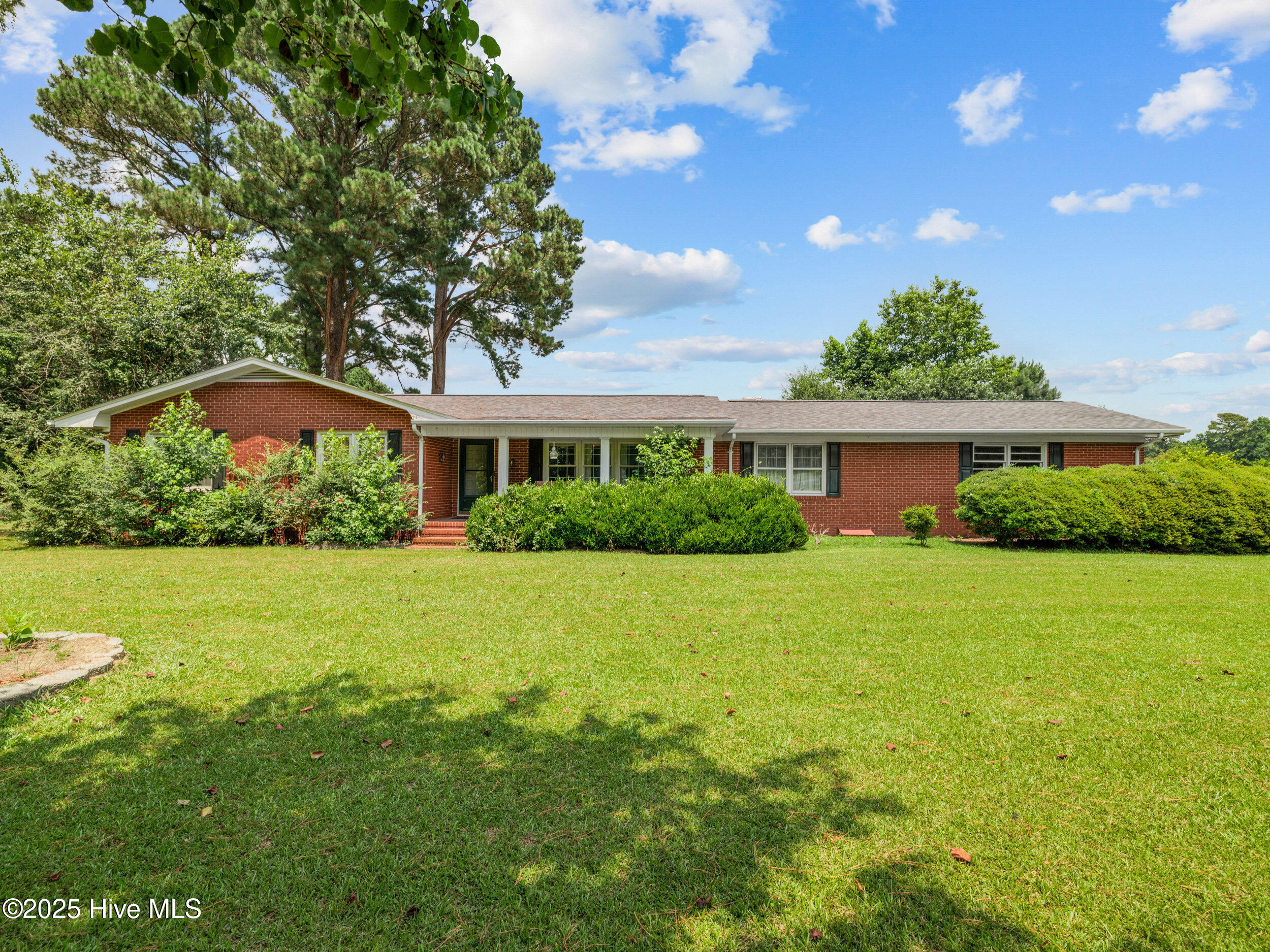238 N Nc-111 Property Photo 1