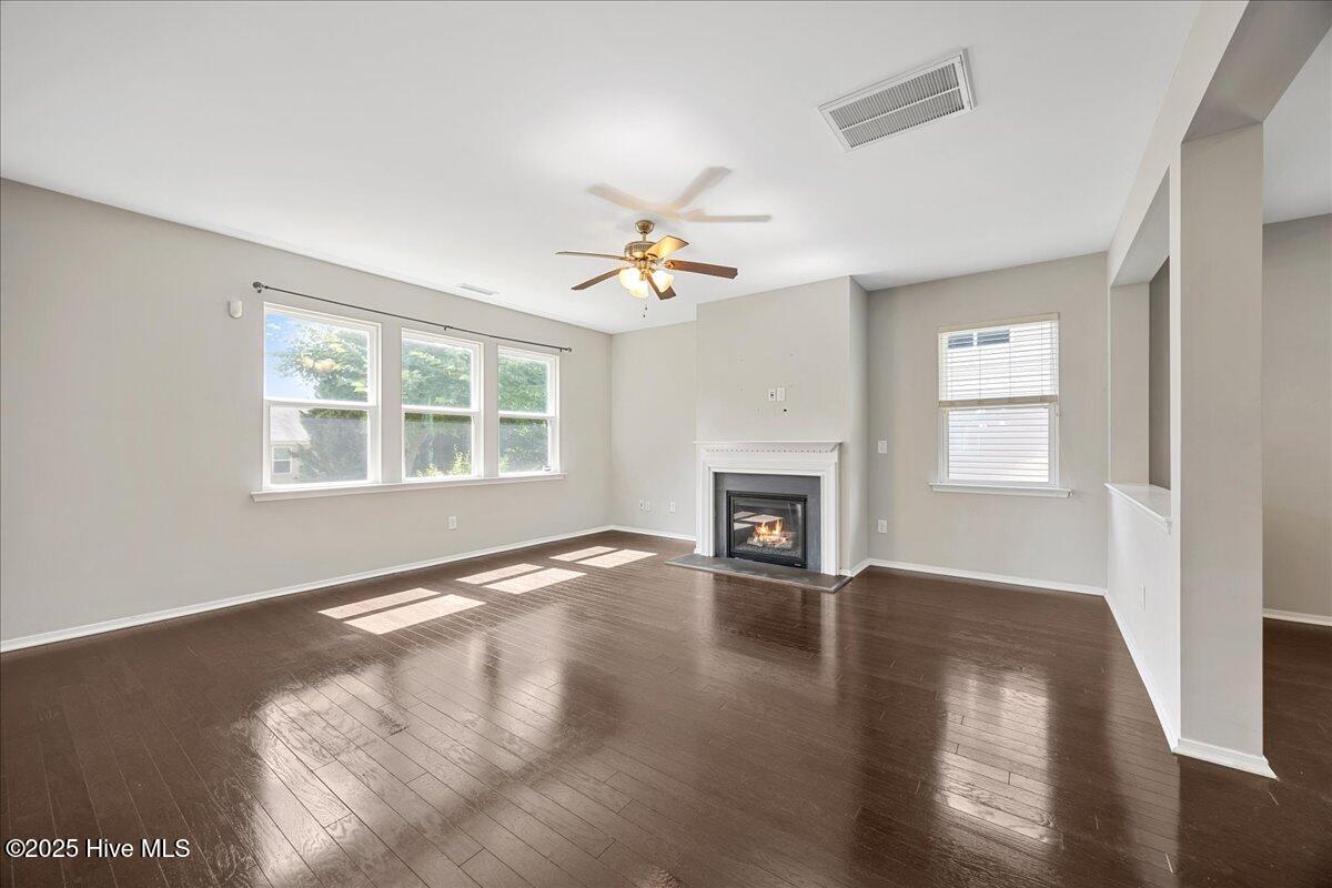 5600 Yorkwood Drive Property Photo 6