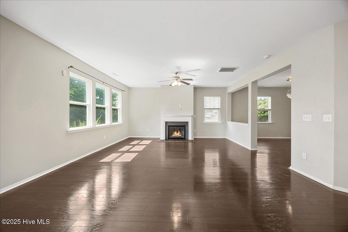 5600 Yorkwood Drive Property Photo 7