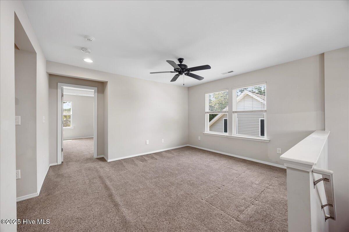 5600 Yorkwood Drive Property Photo 16