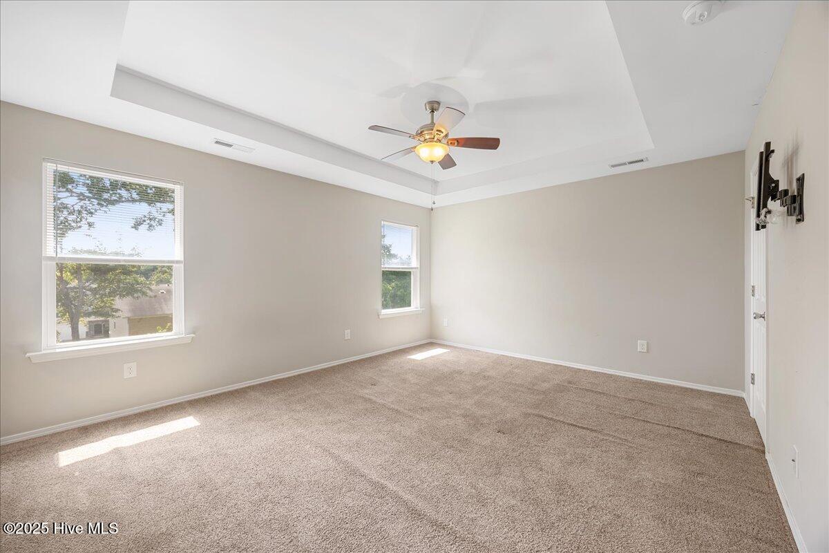 5600 Yorkwood Drive Property Photo 18