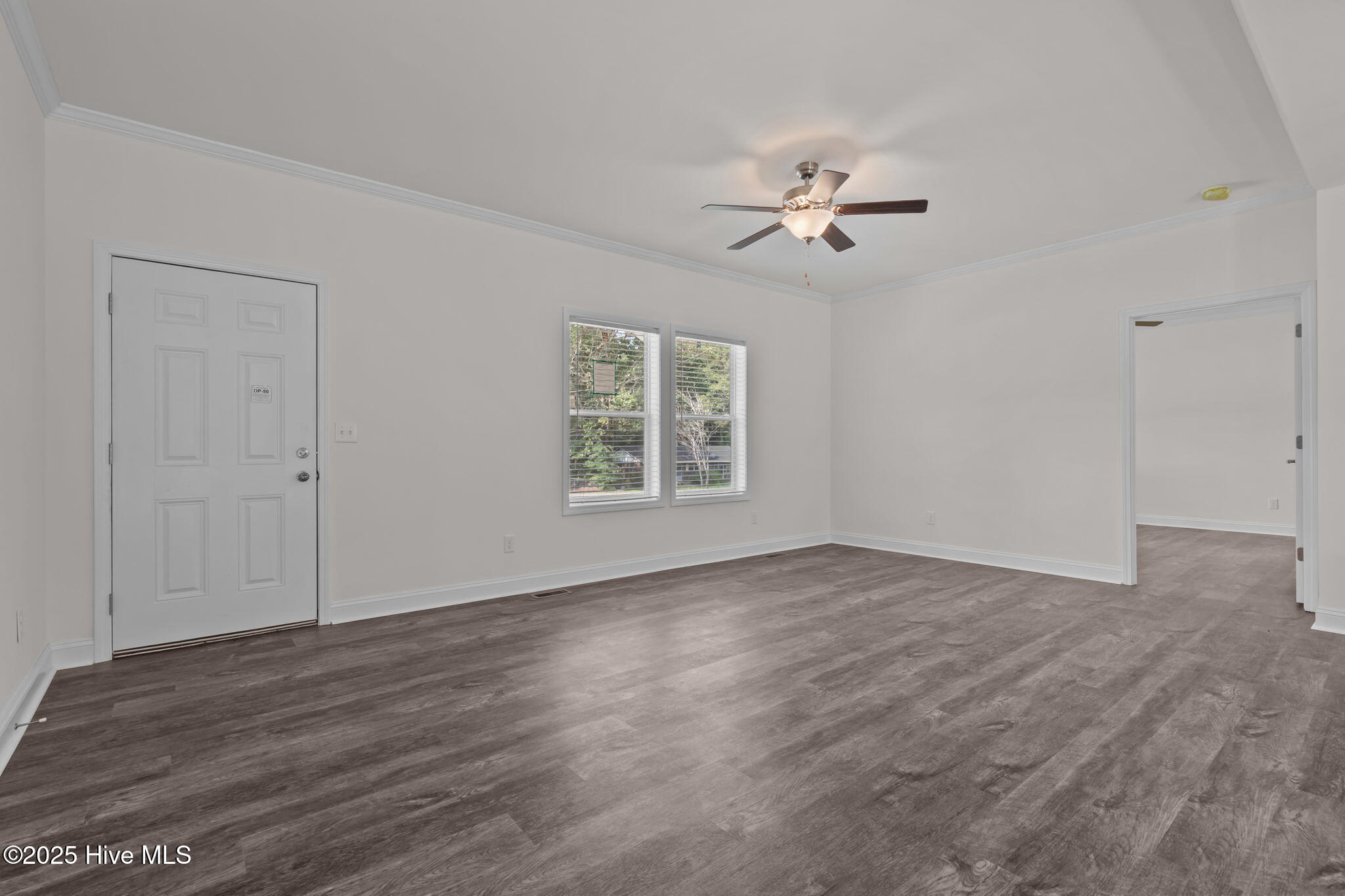 105 Holmes Lane Property Photo 13