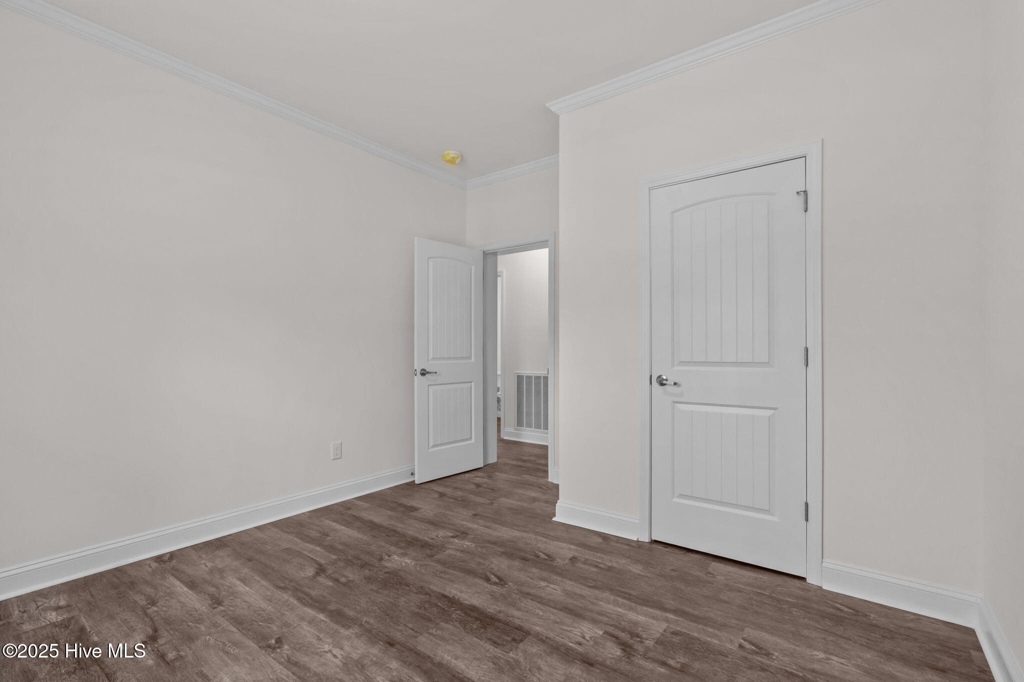 105 Holmes Lane Property Photo 36