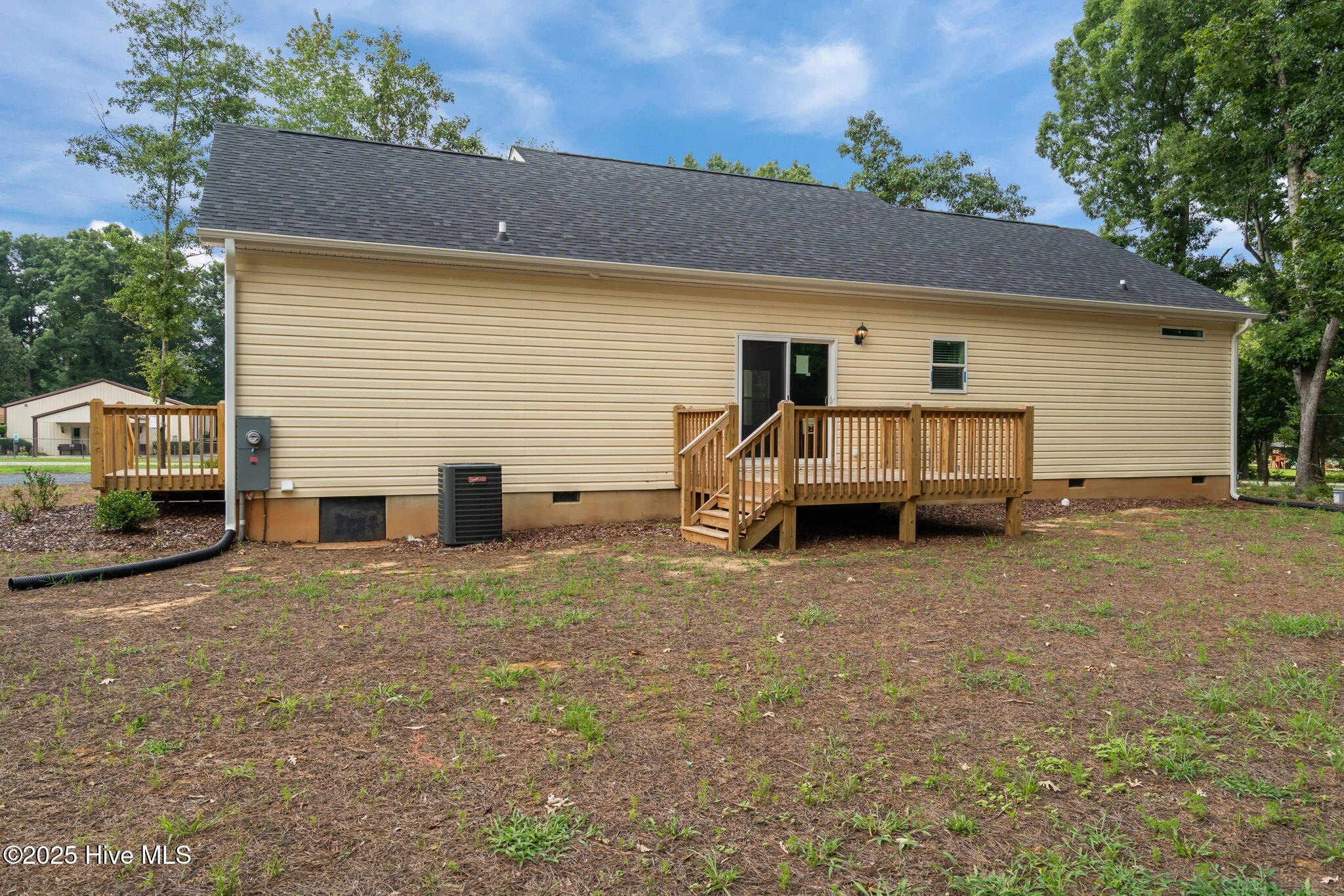 105 Holmes Lane Property Photo 43