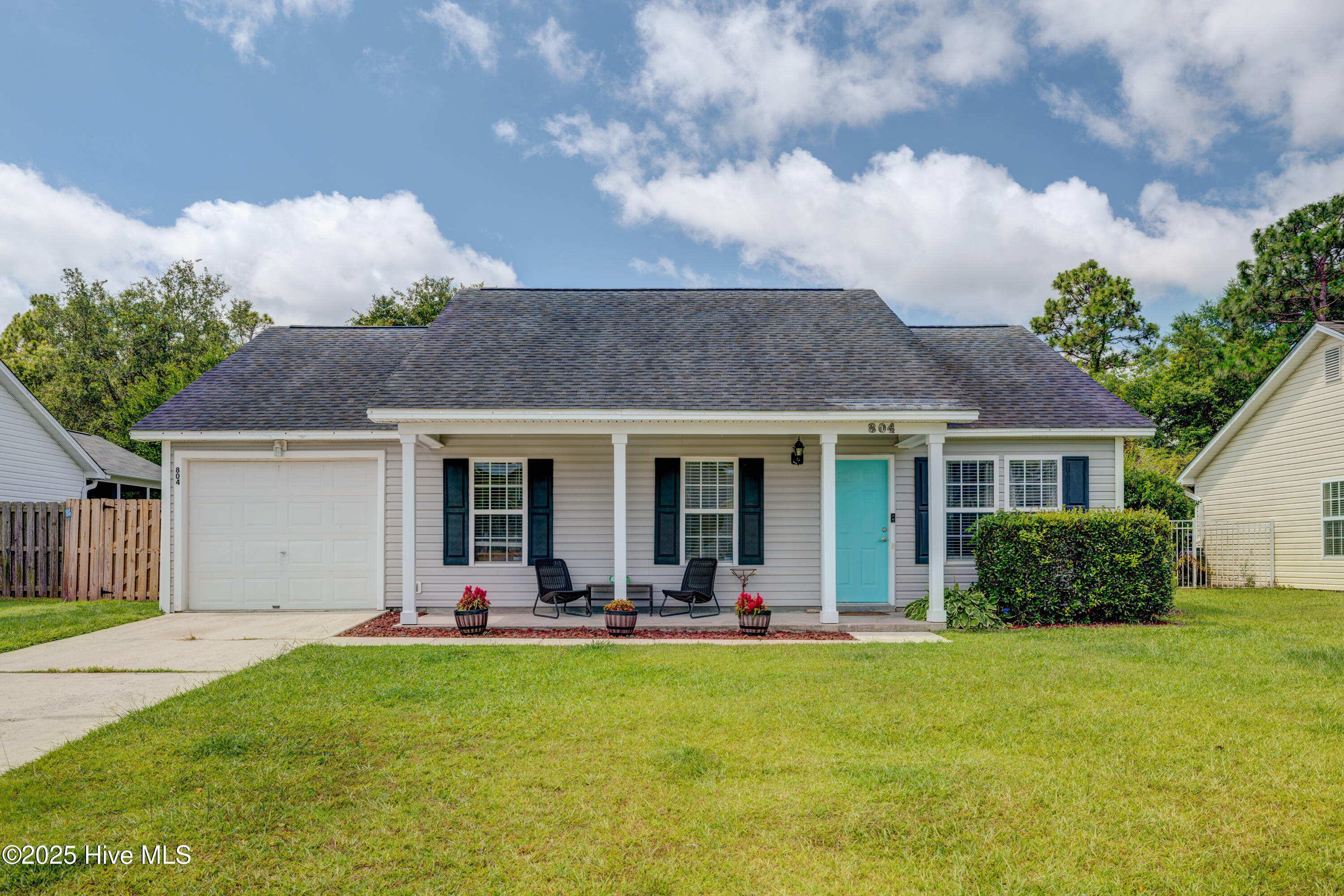 804 Tisbury Lane Property Photo 1