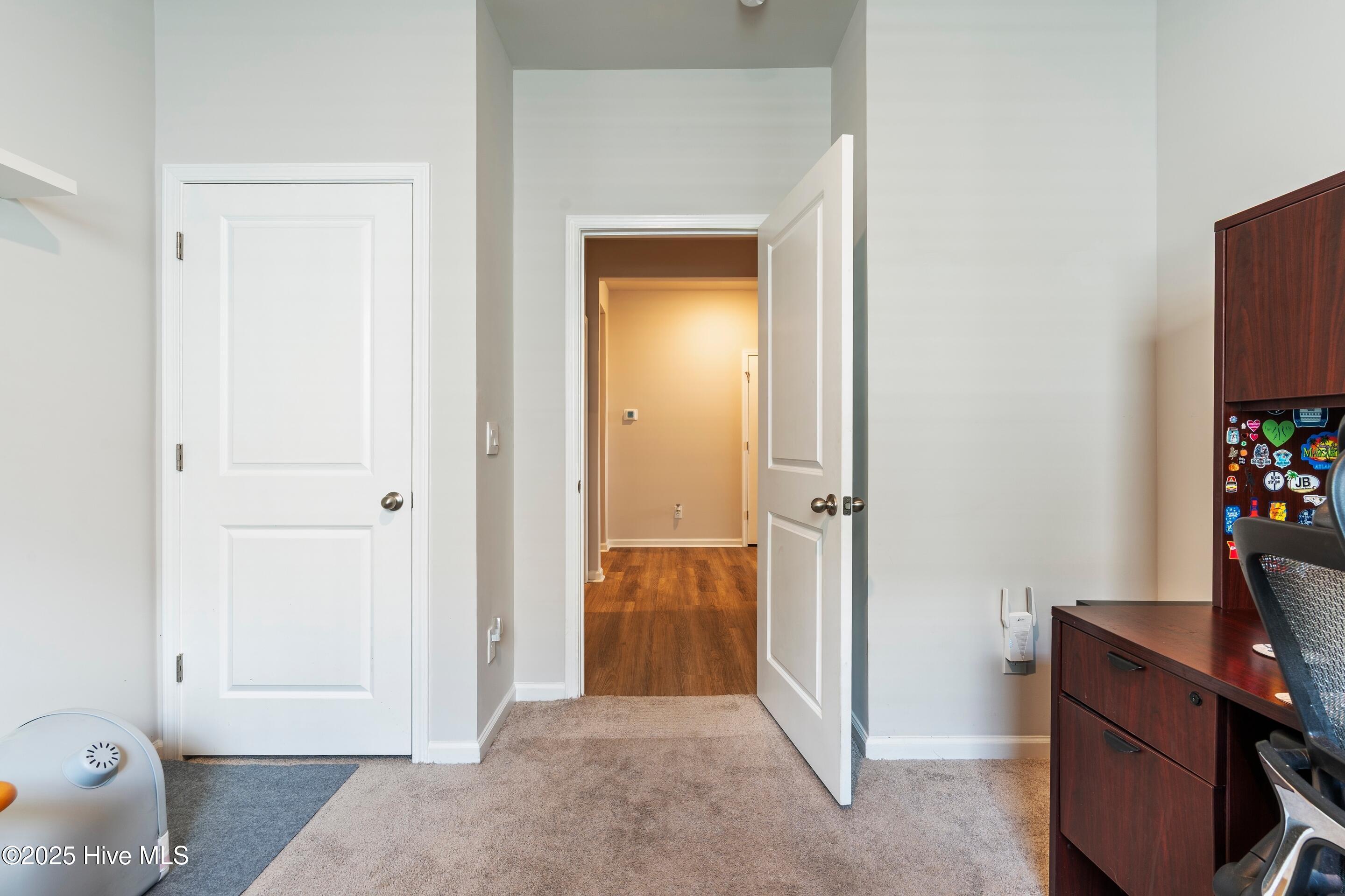 3033 Lochgreen Circle Property Photo 40