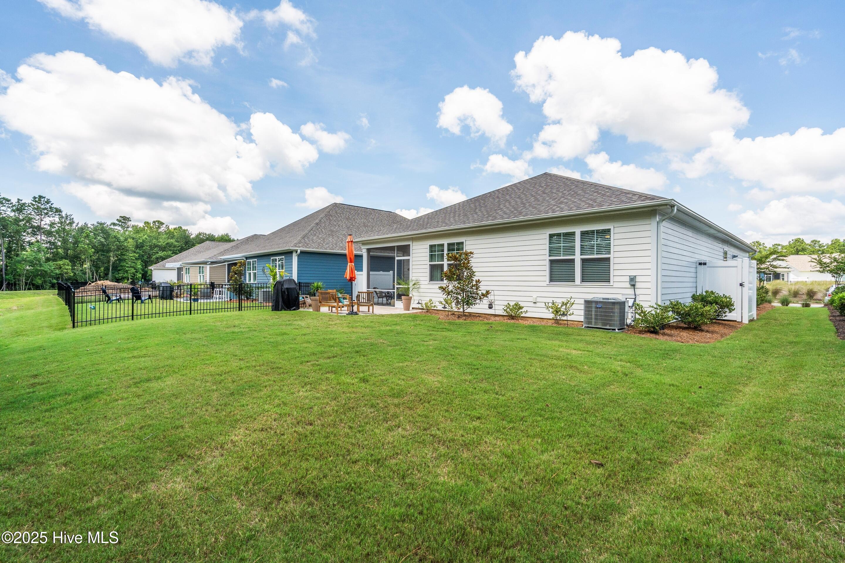 3033 Lochgreen Circle Property Photo 49