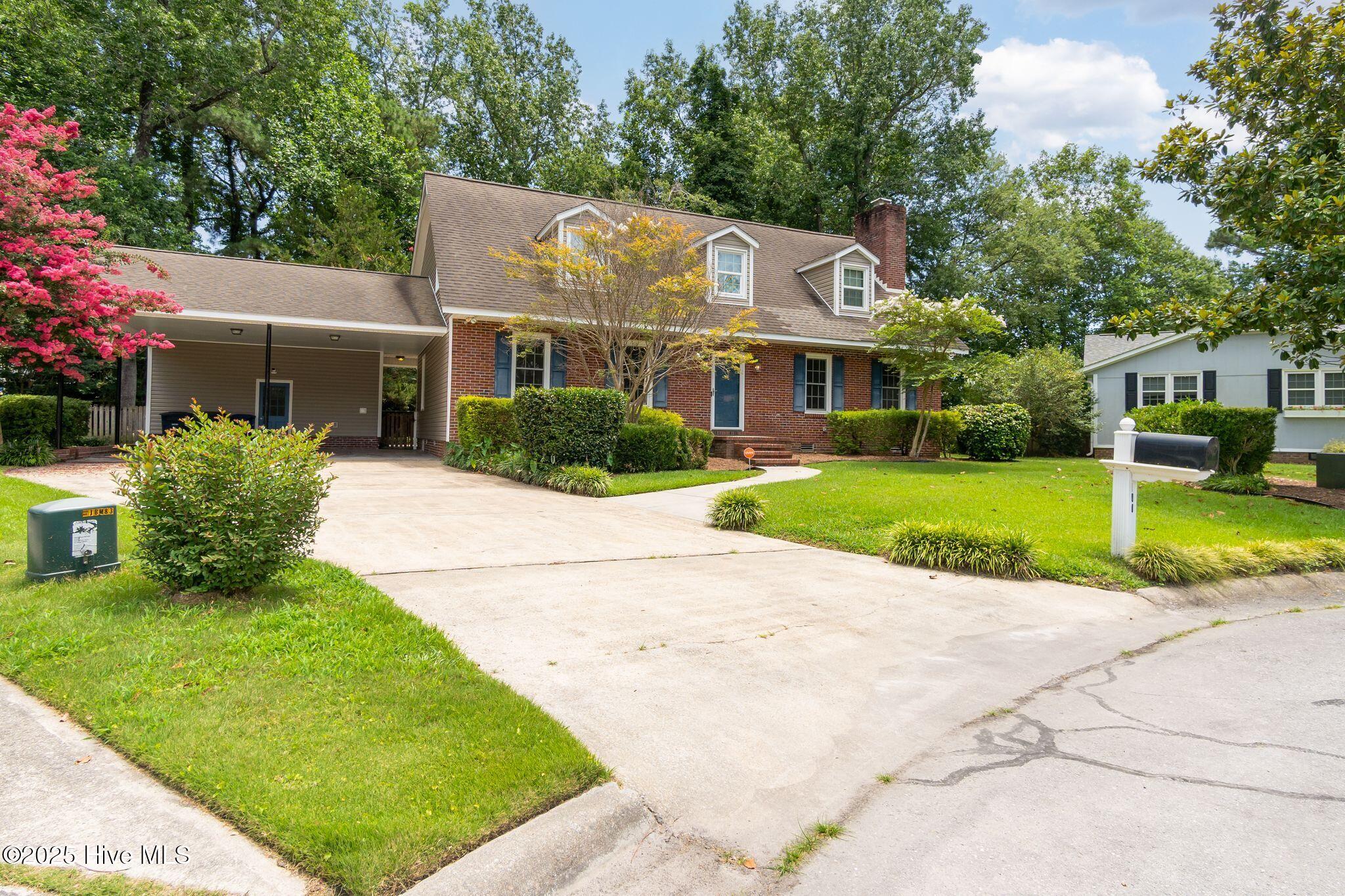 100 Ramona Avenue Property Photo 1
