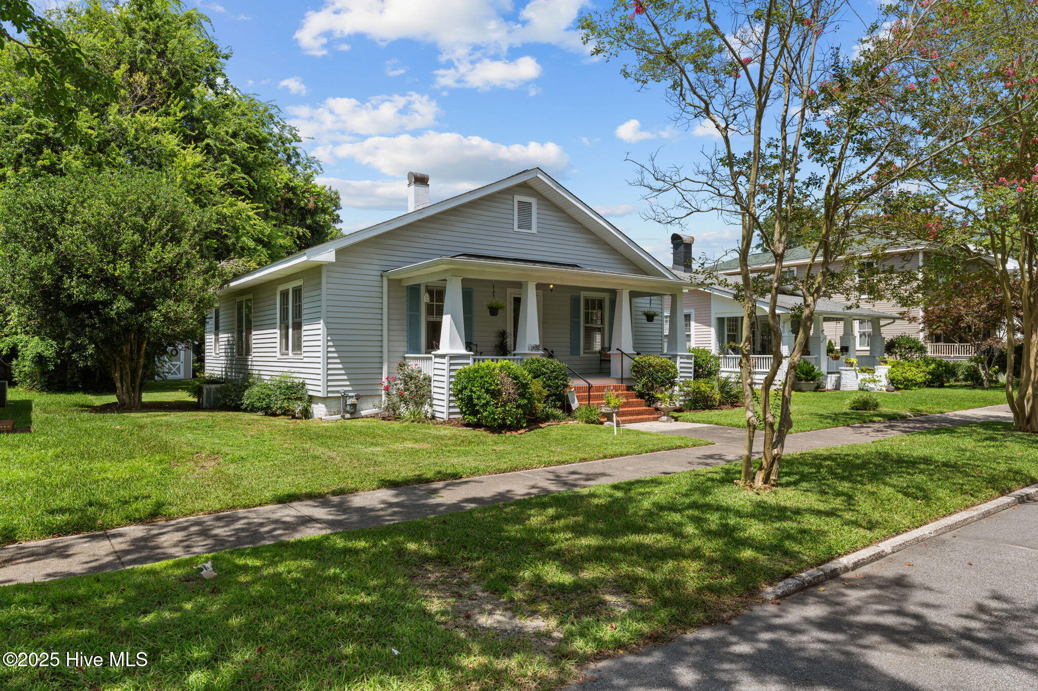1422 Spencer Avenue Property Photo 8
