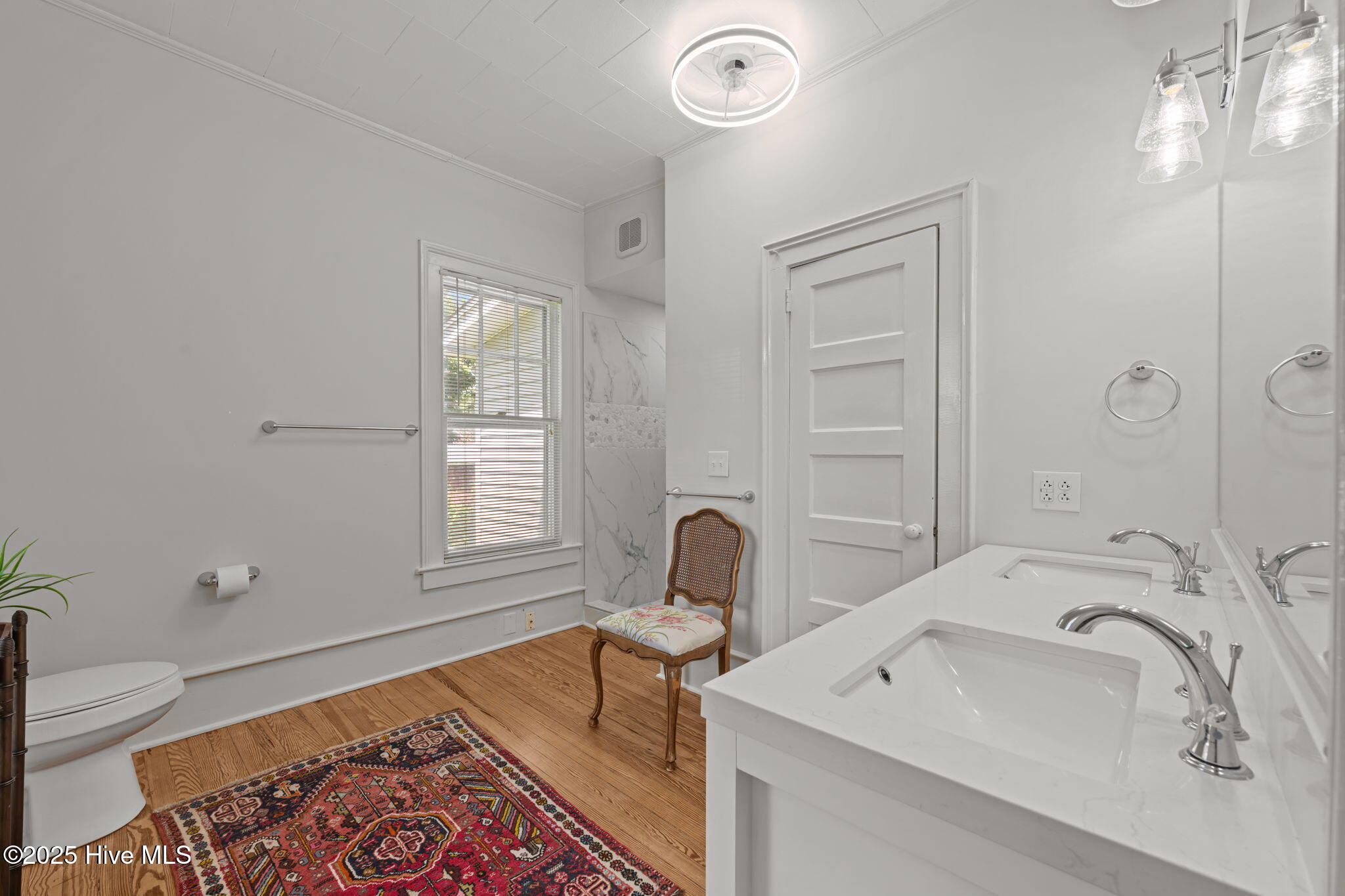 1422 Spencer Avenue Property Photo 18