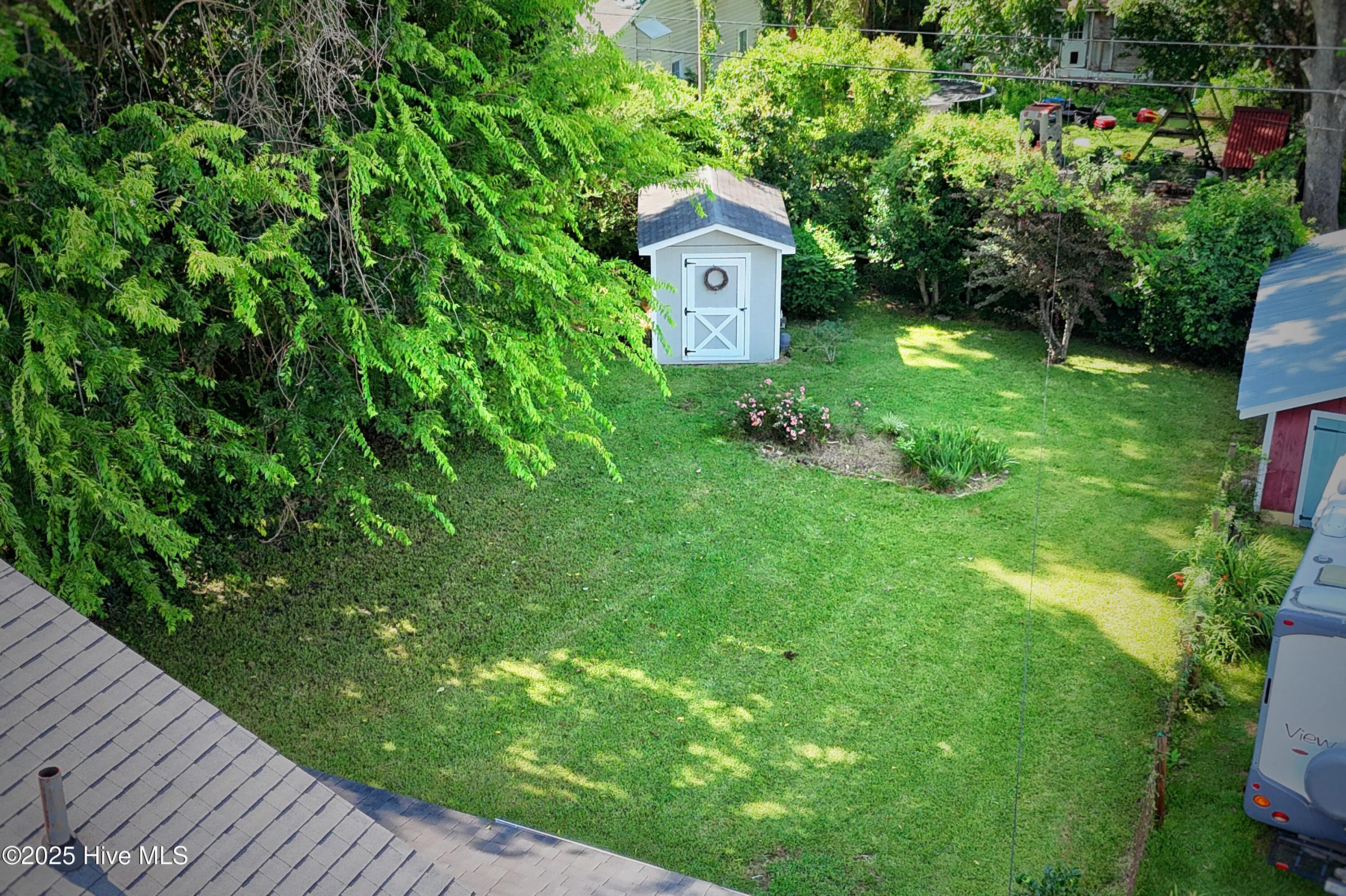 1422 Spencer Avenue Property Photo 31
