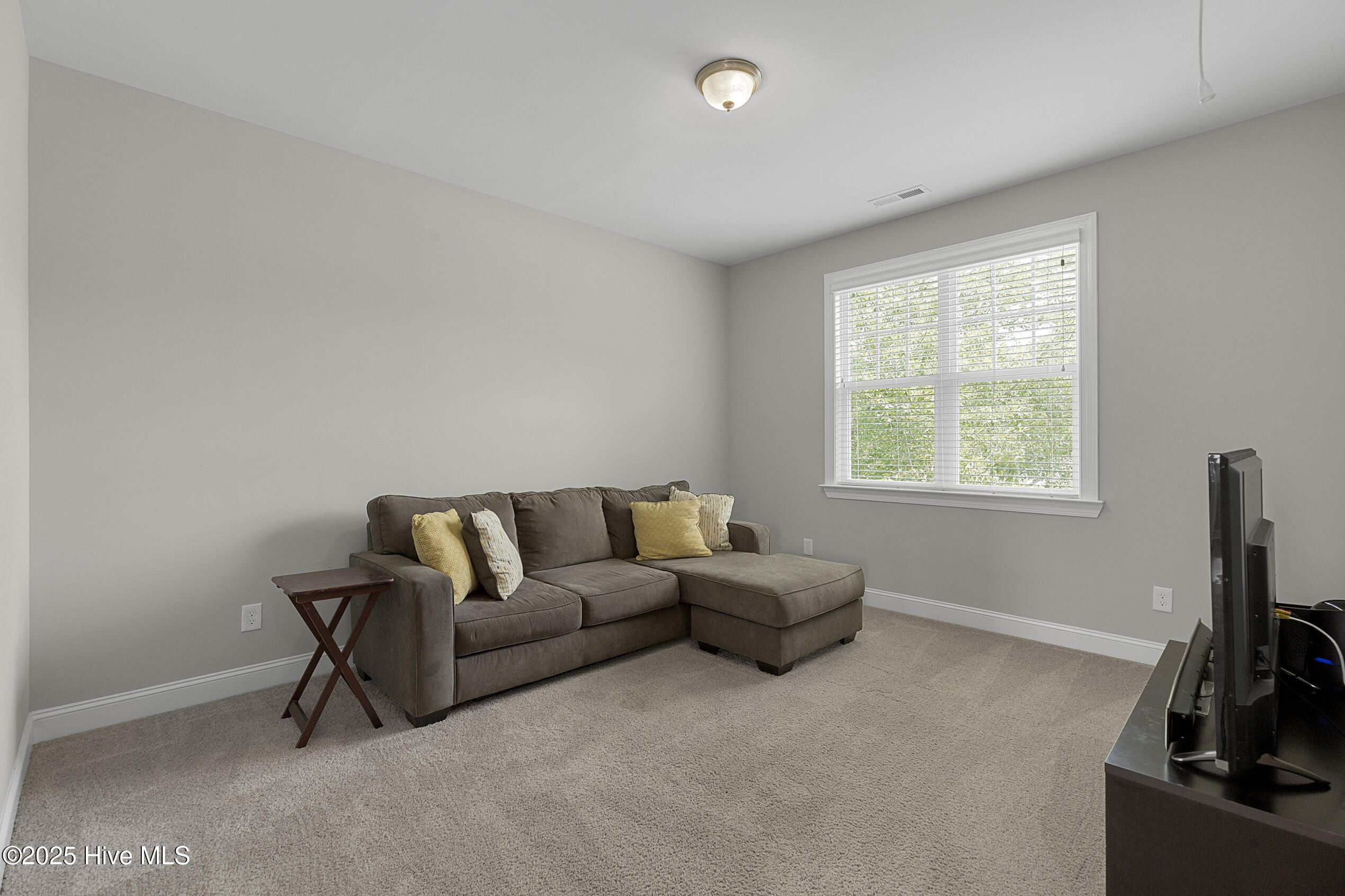 5028 Laurenbridge Lane Property Photo 31