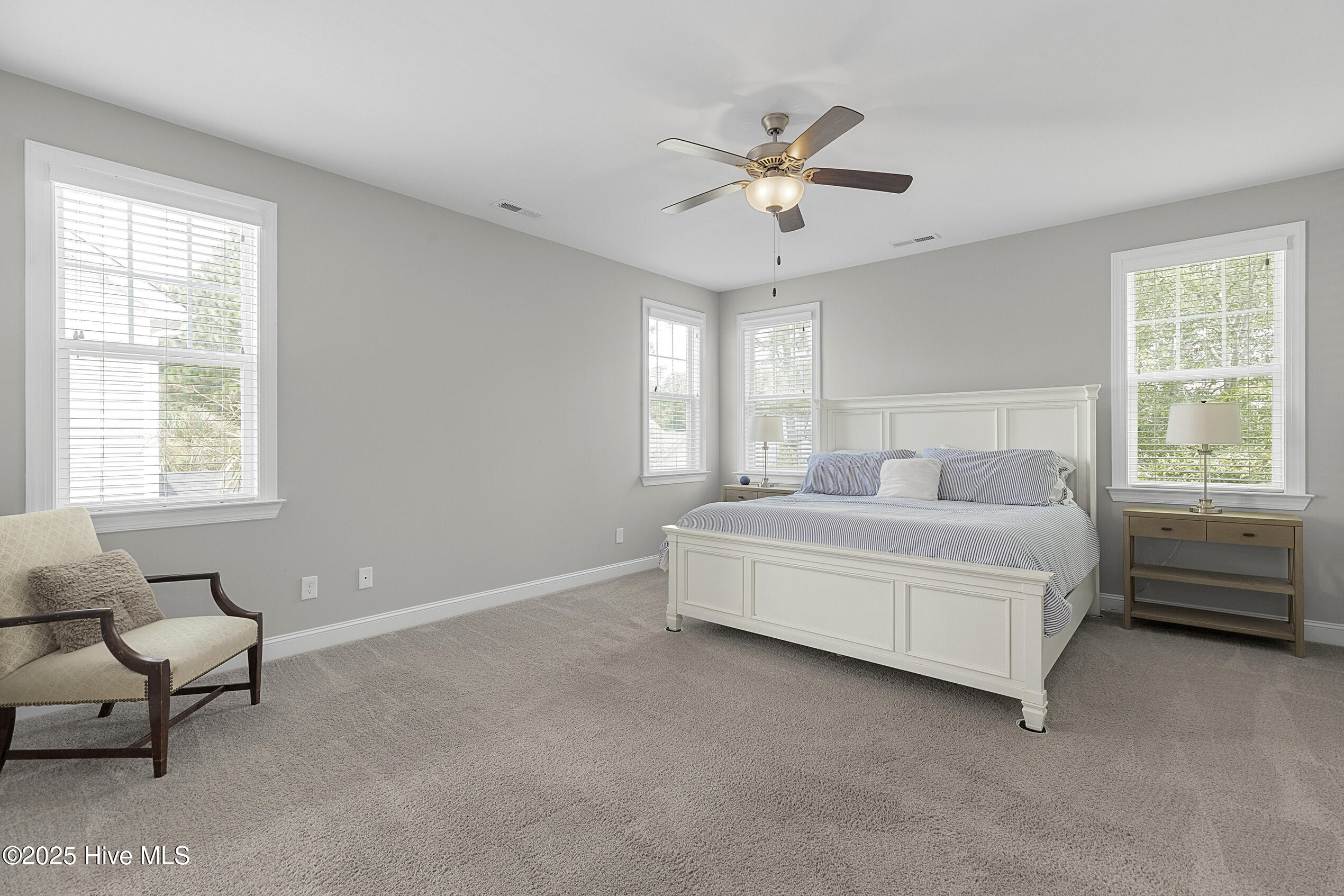 5028 Laurenbridge Lane Property Photo 33