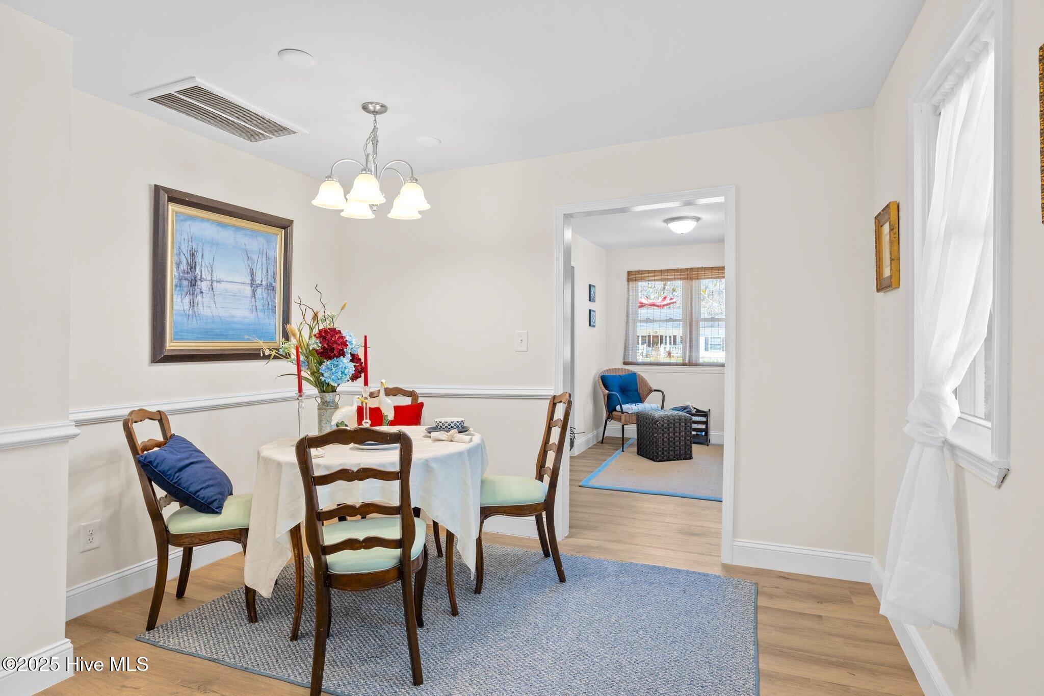1041 Highway 101 Property Photo 12