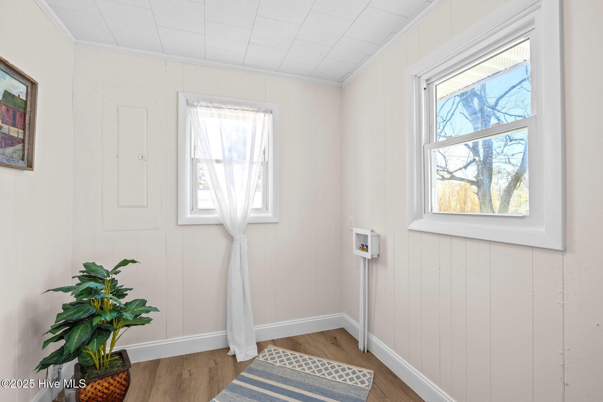 1041 Highway 101 Property Photo 13