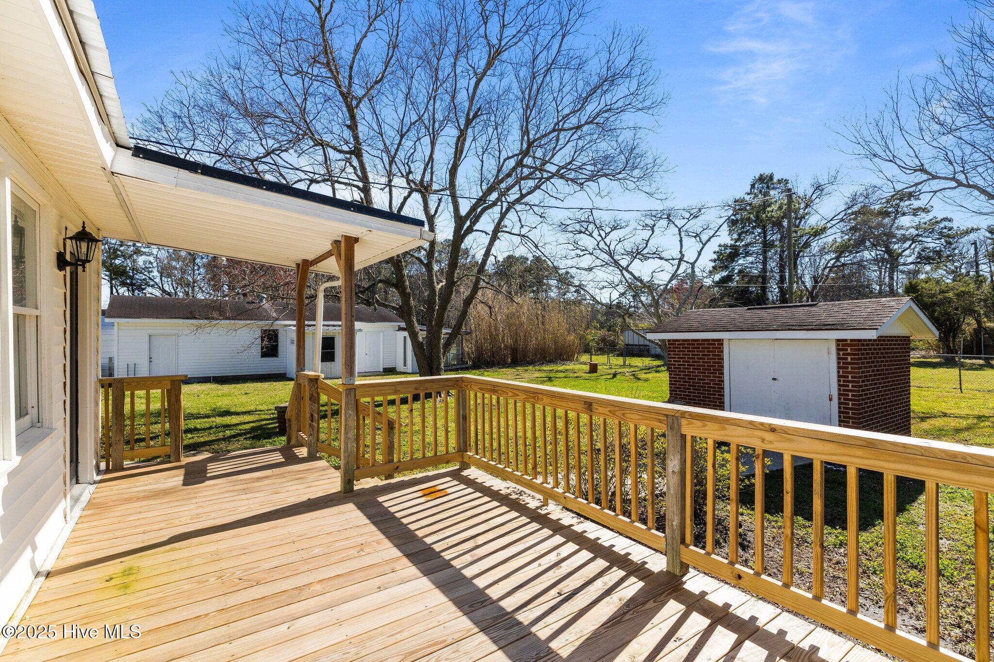 1041 Highway 101 Property Photo 29