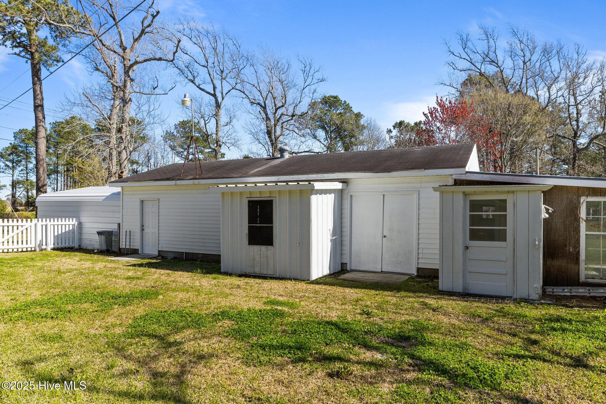 1041 Highway 101 Property Photo 33