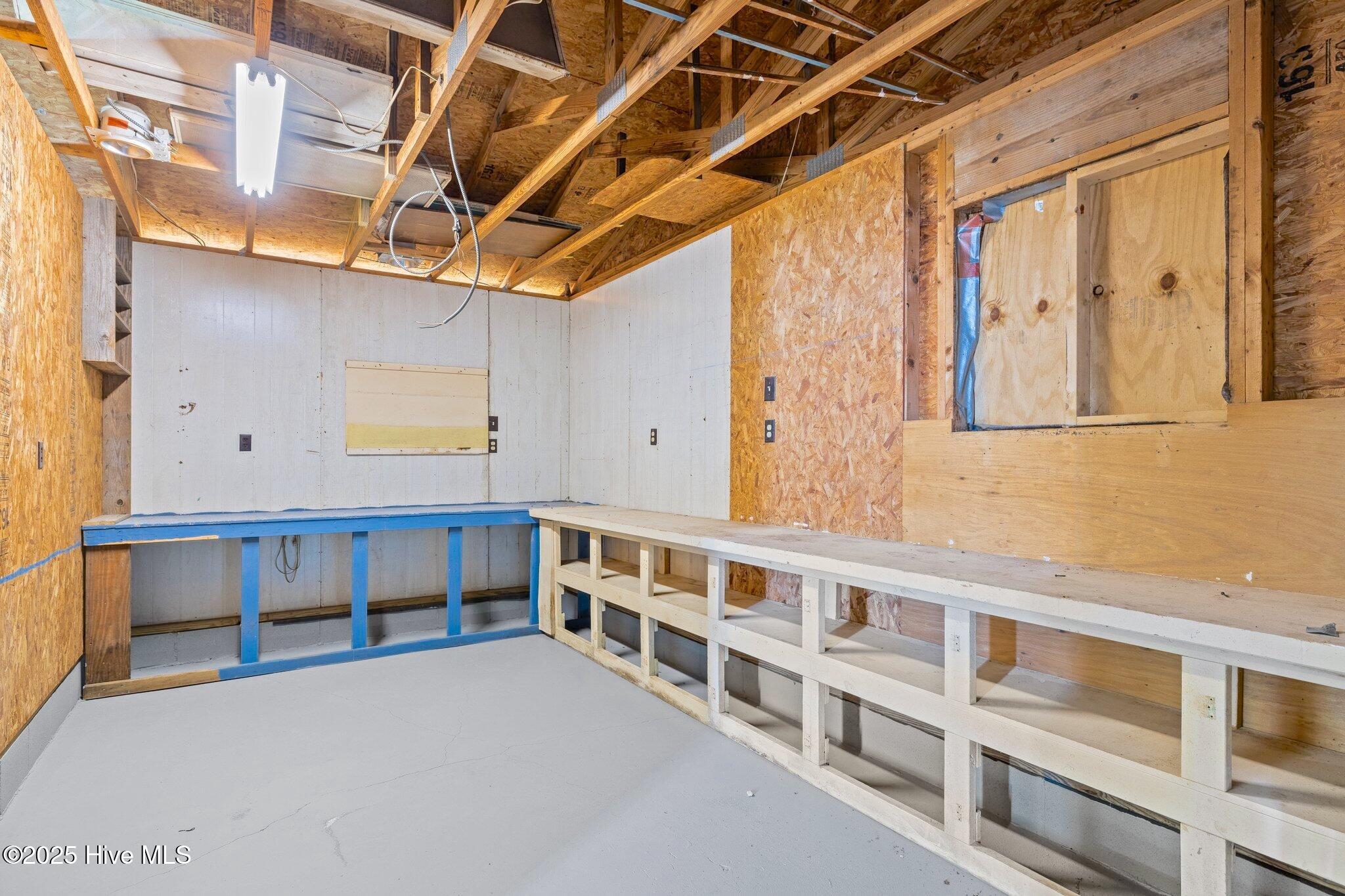 1041 Highway 101 Property Photo 38