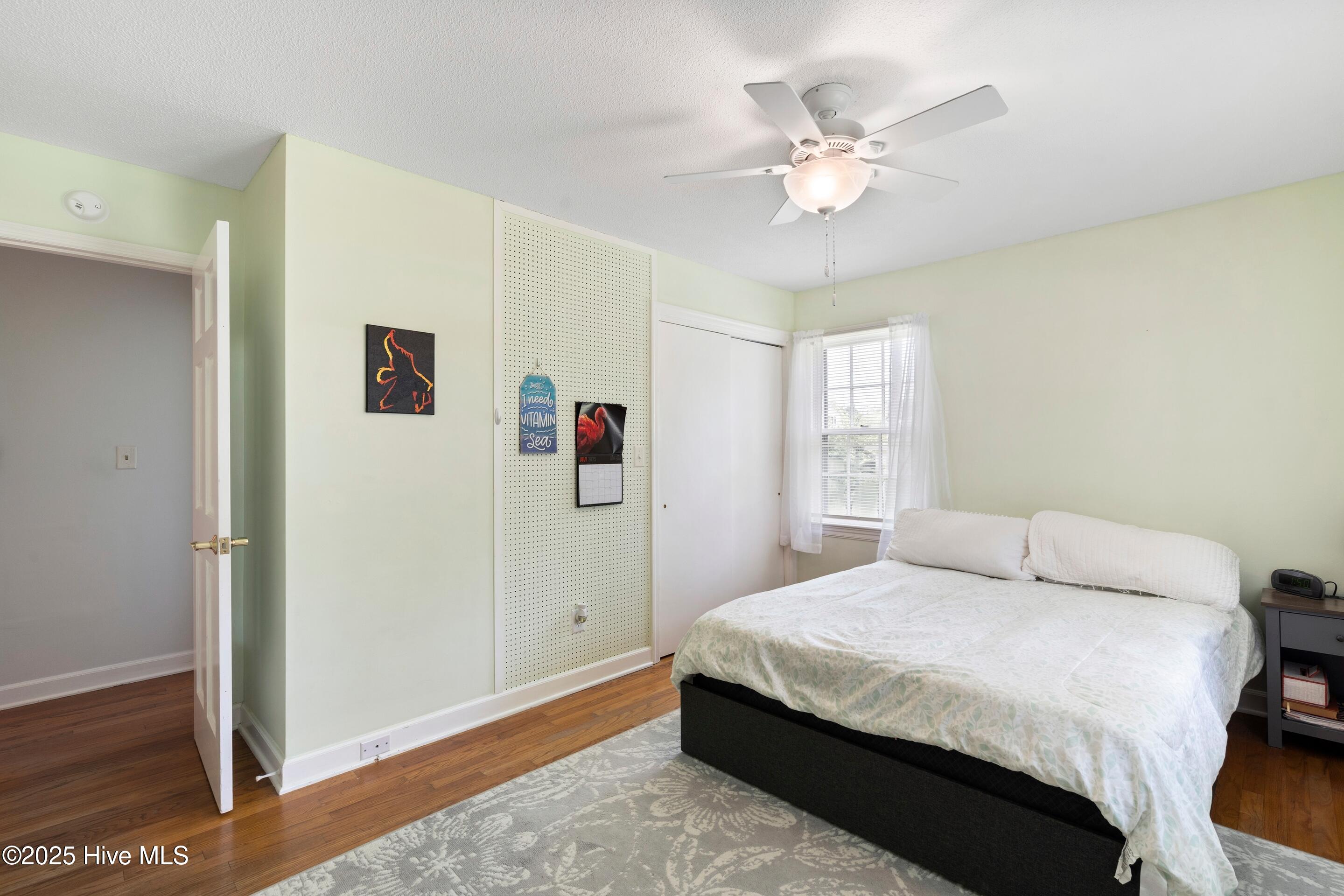 616 N Graham Street Property Photo 49