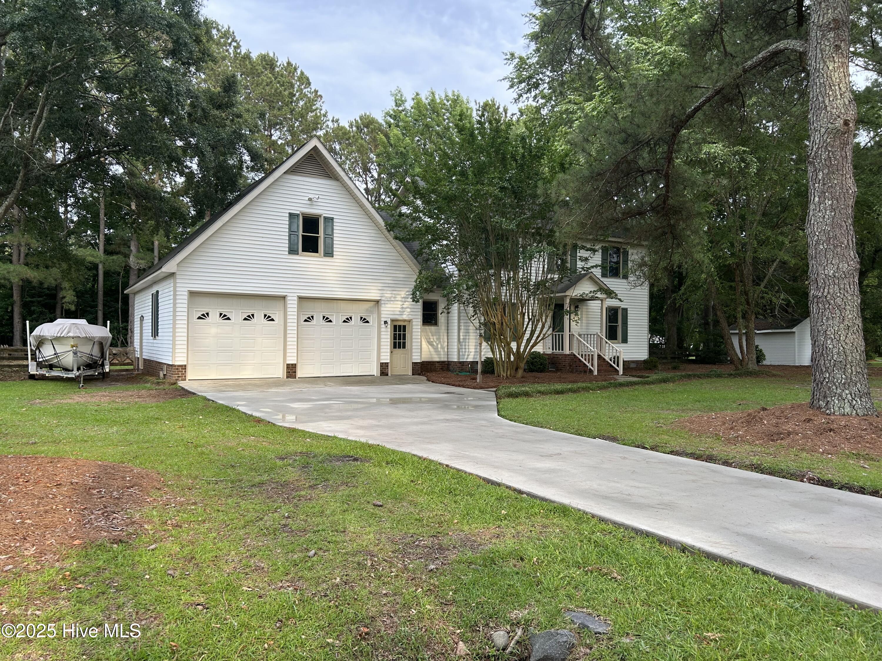849 Maple Ridge Road Property Photo 1