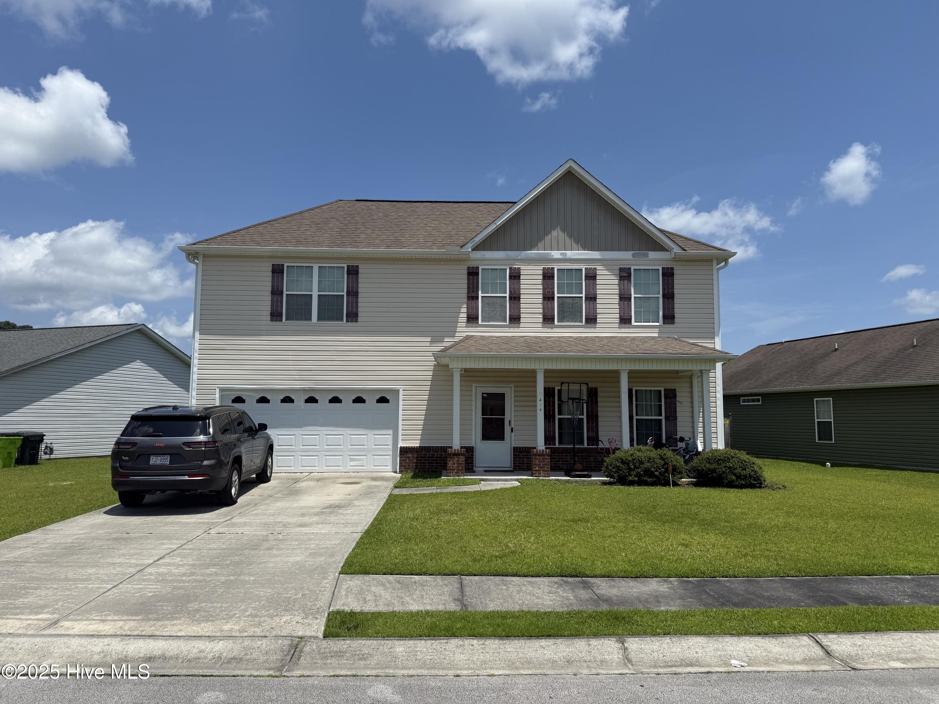 414 Elsmore Drive Property Photo 1