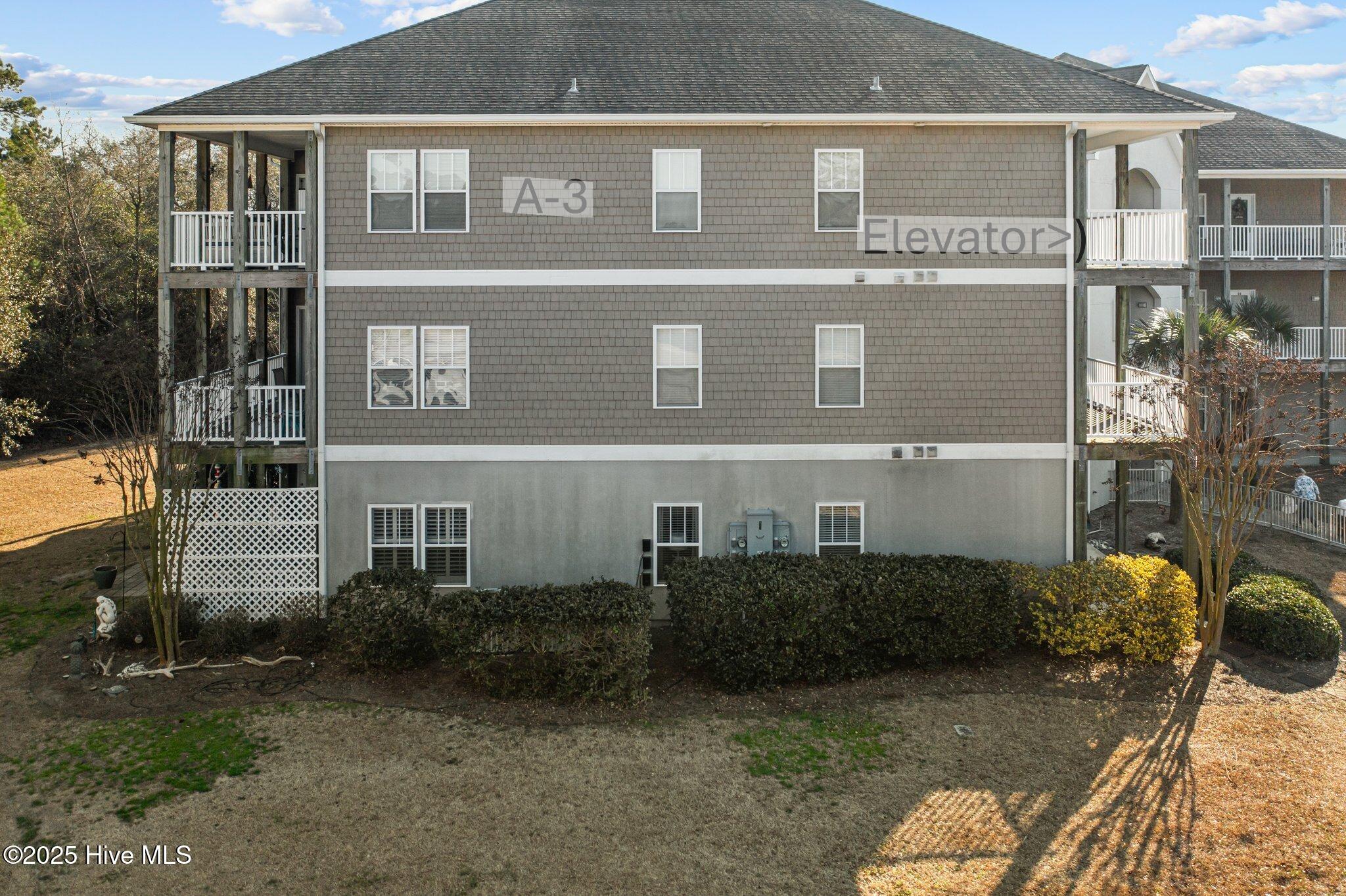 300 Lighthouse Lane A-3 Property Photo 1