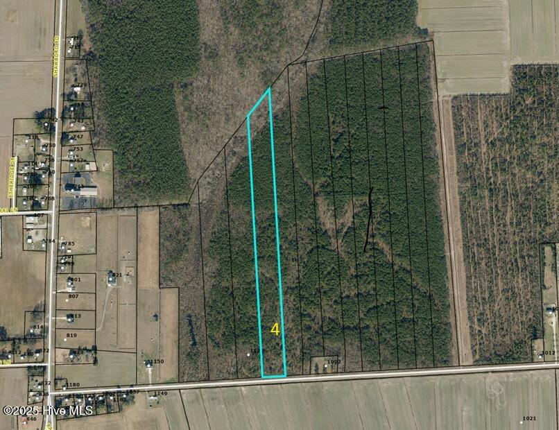#4 E Ridge Road Property Photo 2