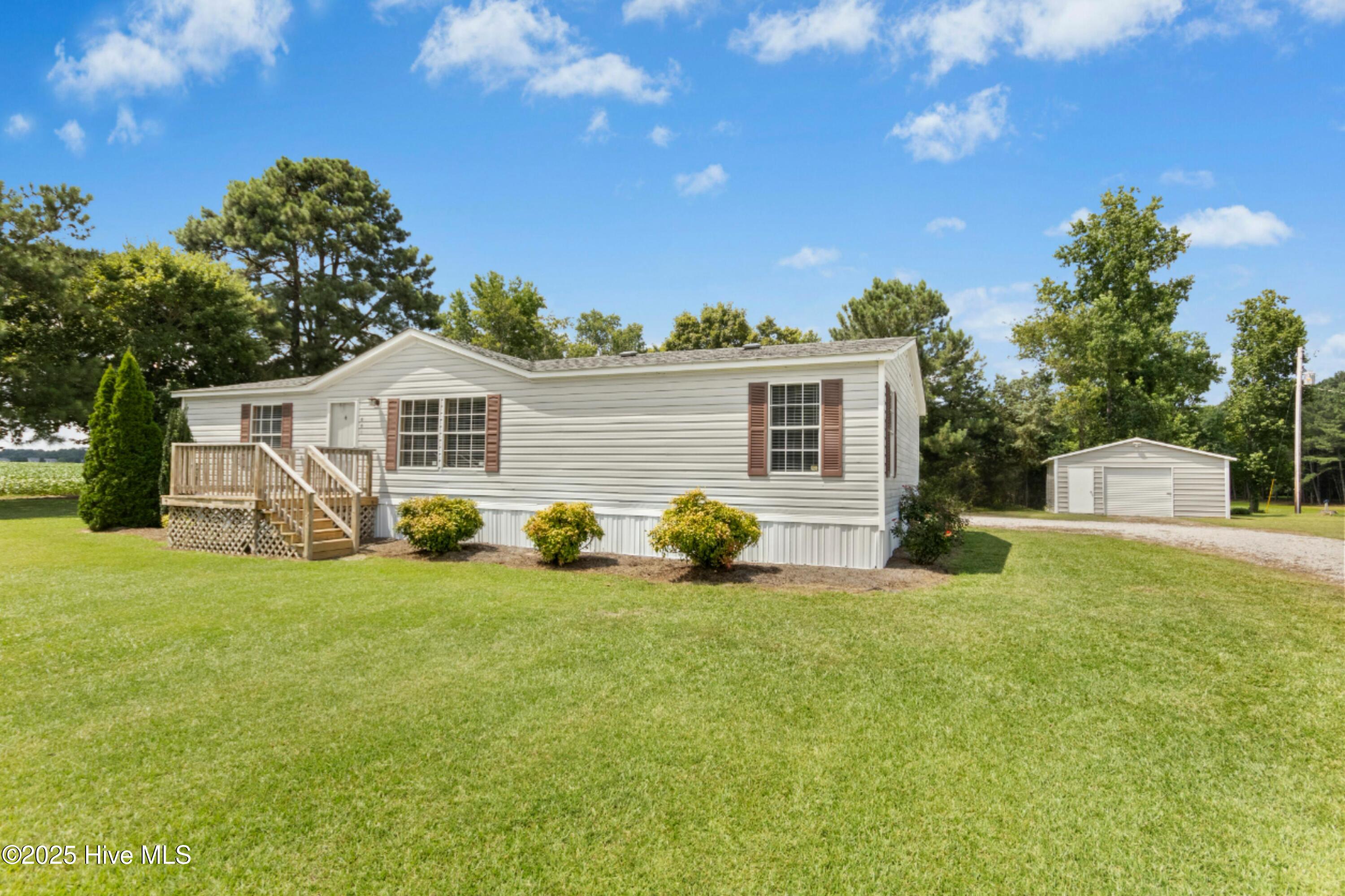 889 Pollock Road Property Photo 1