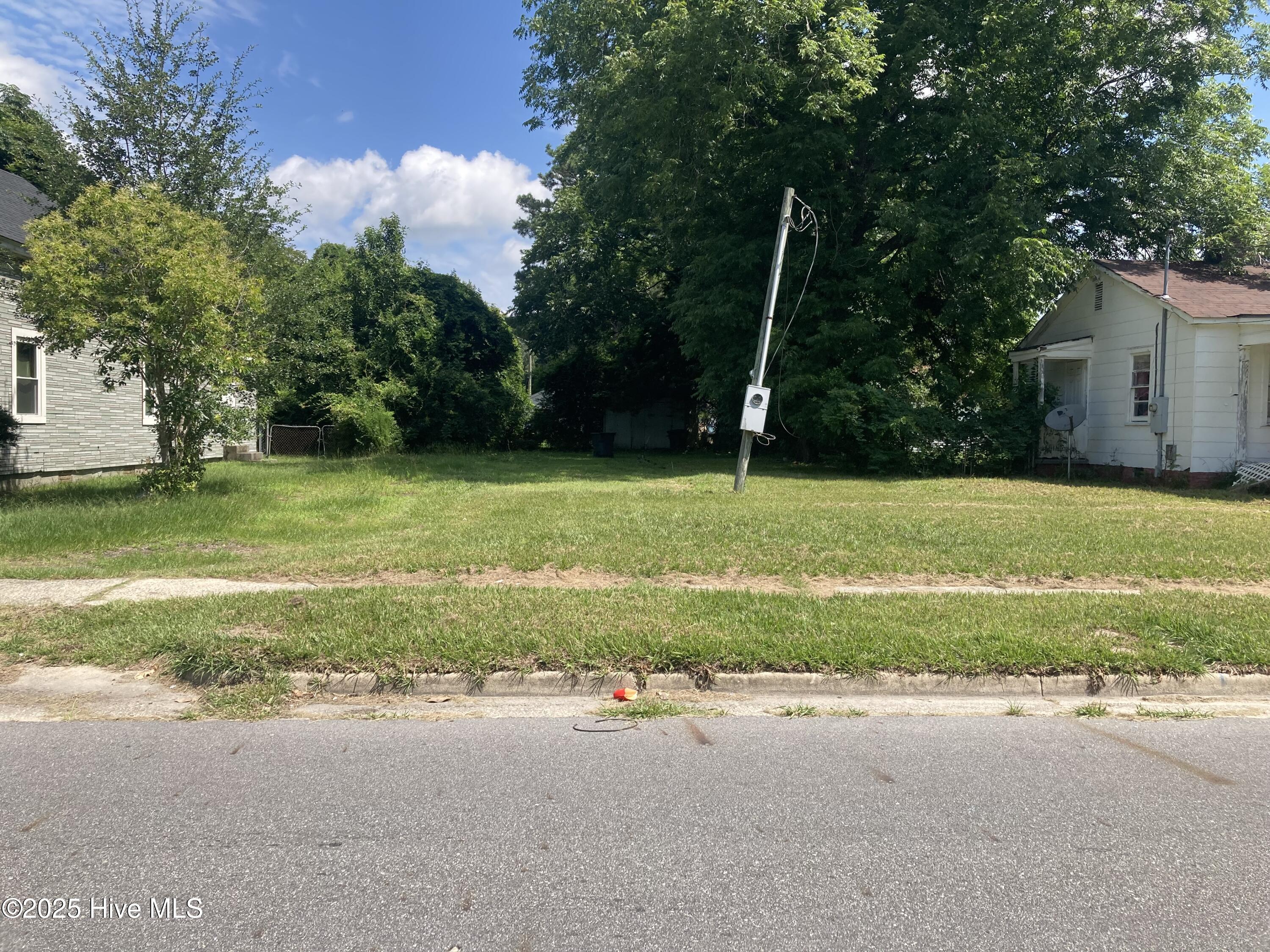 314 E Lenoir Avenue Property Photo 1