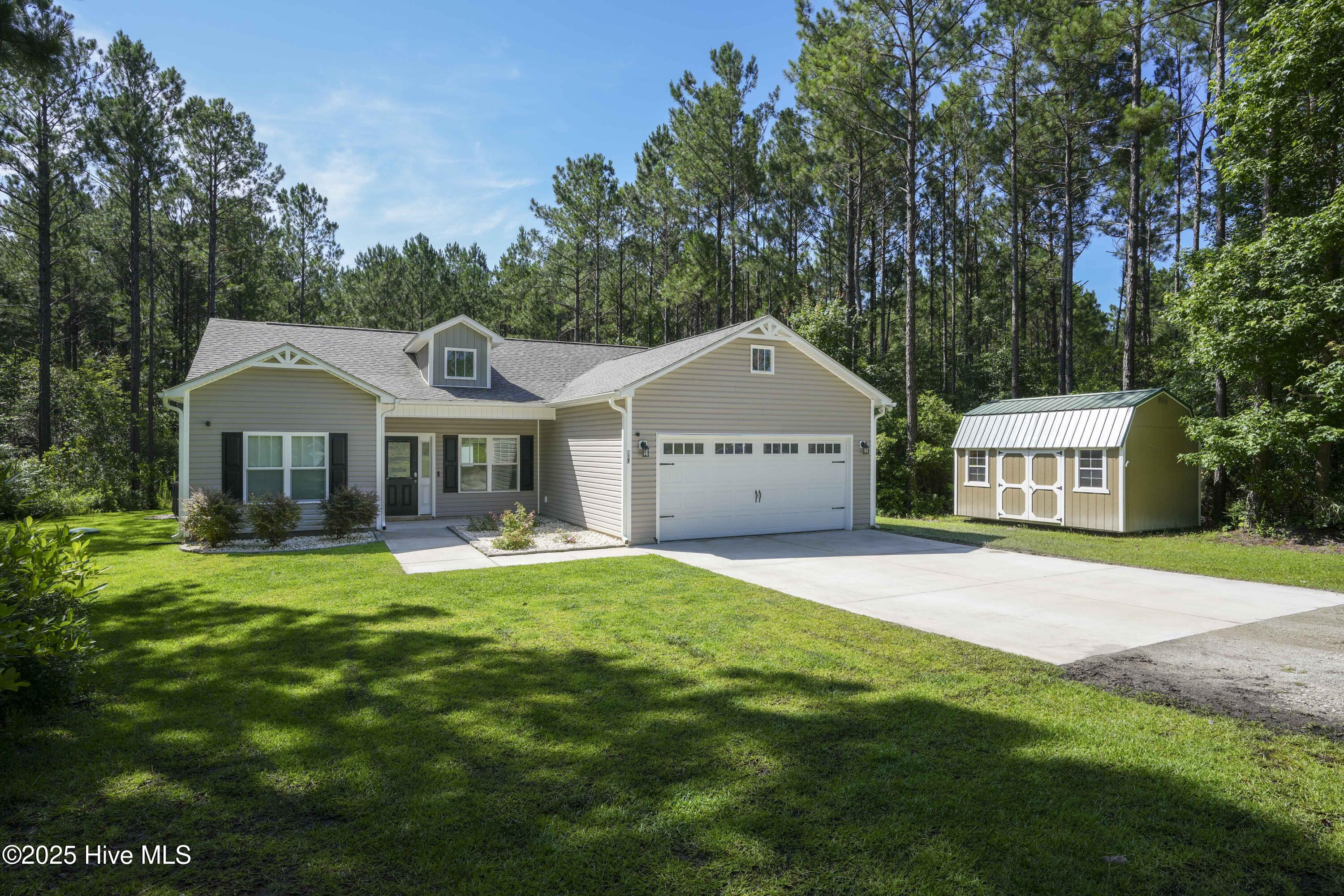 117 Penny Lane Property Photo 1