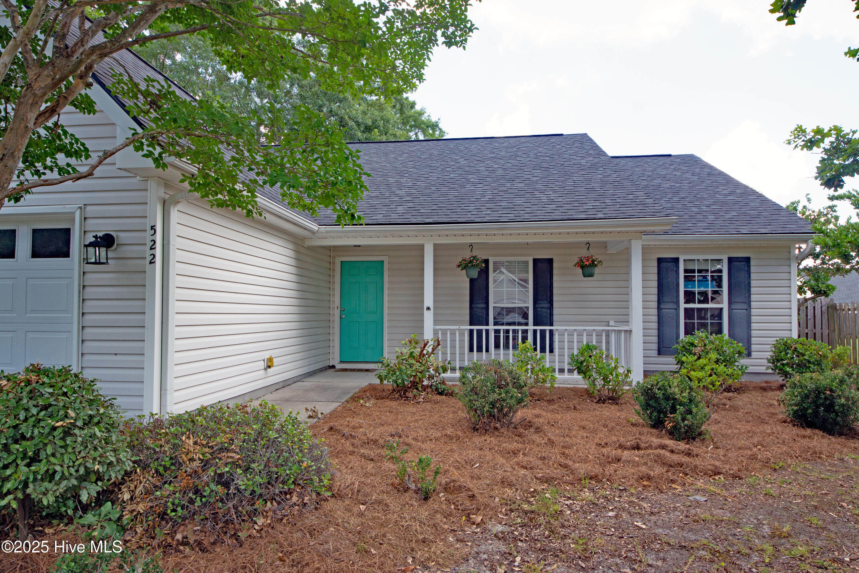 522 Maple Branches Drive Property Photo 6