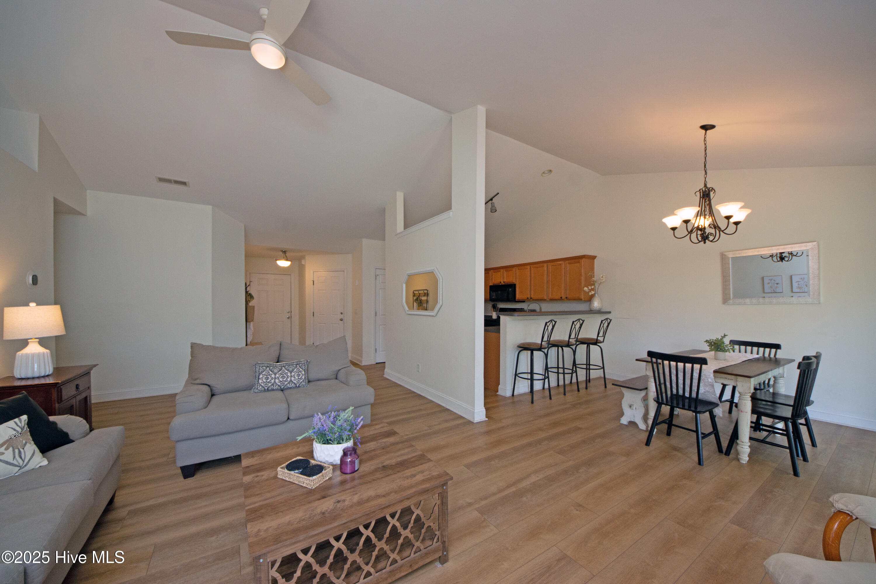 522 Maple Branches Drive Property Photo 16