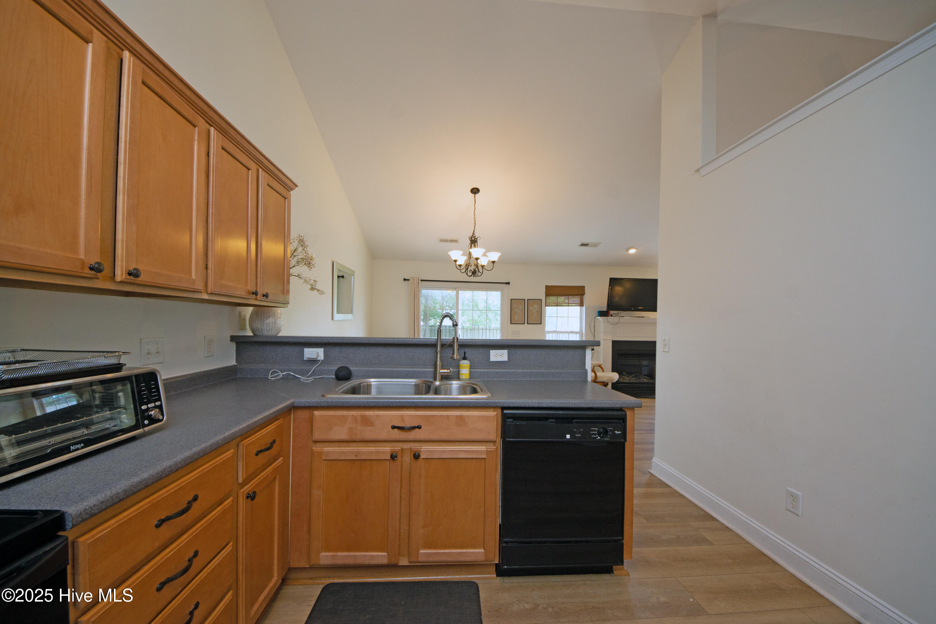 522 Maple Branches Drive Property Photo 19
