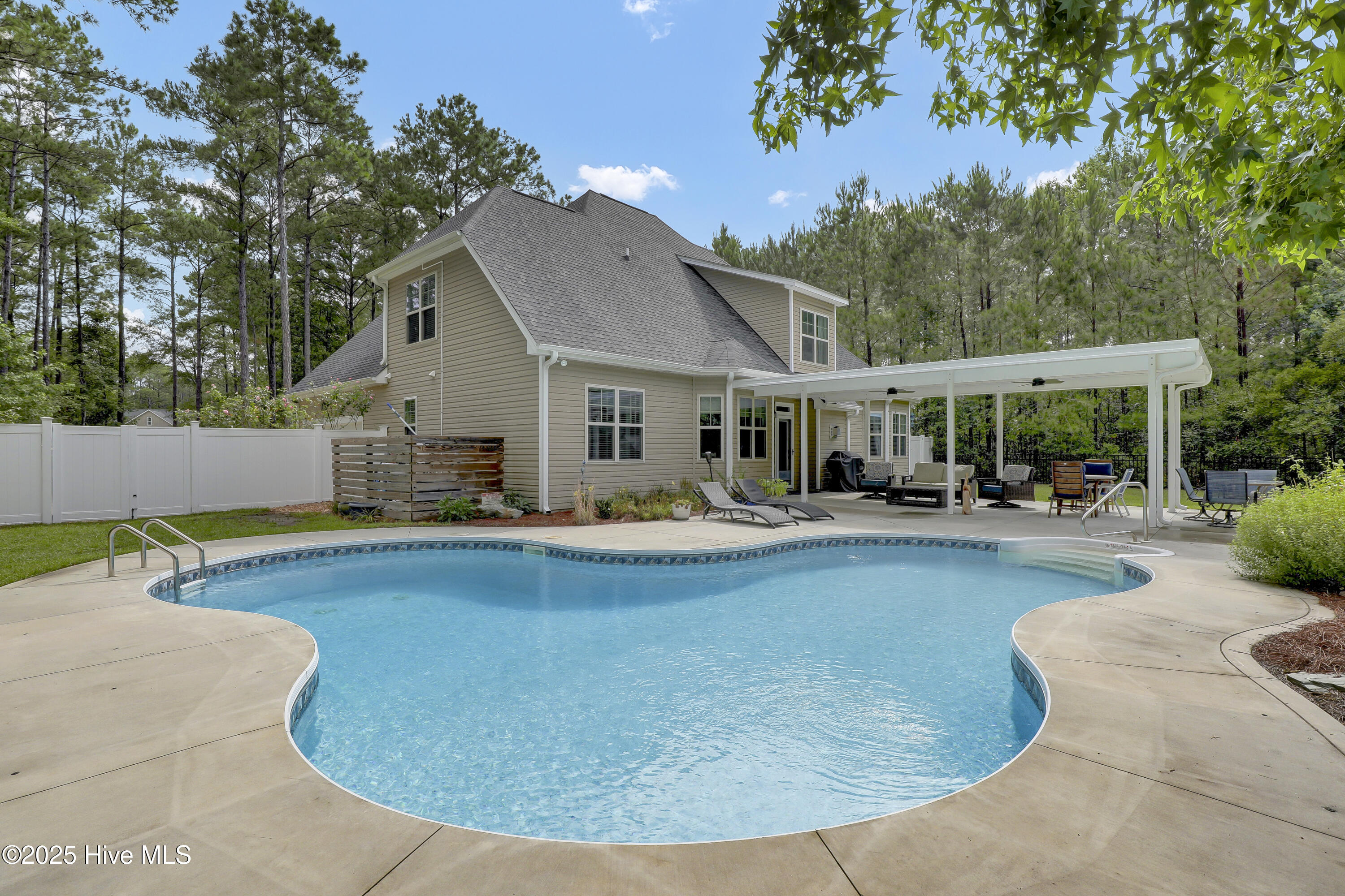 606 Gena Vee Court Property Photo 45