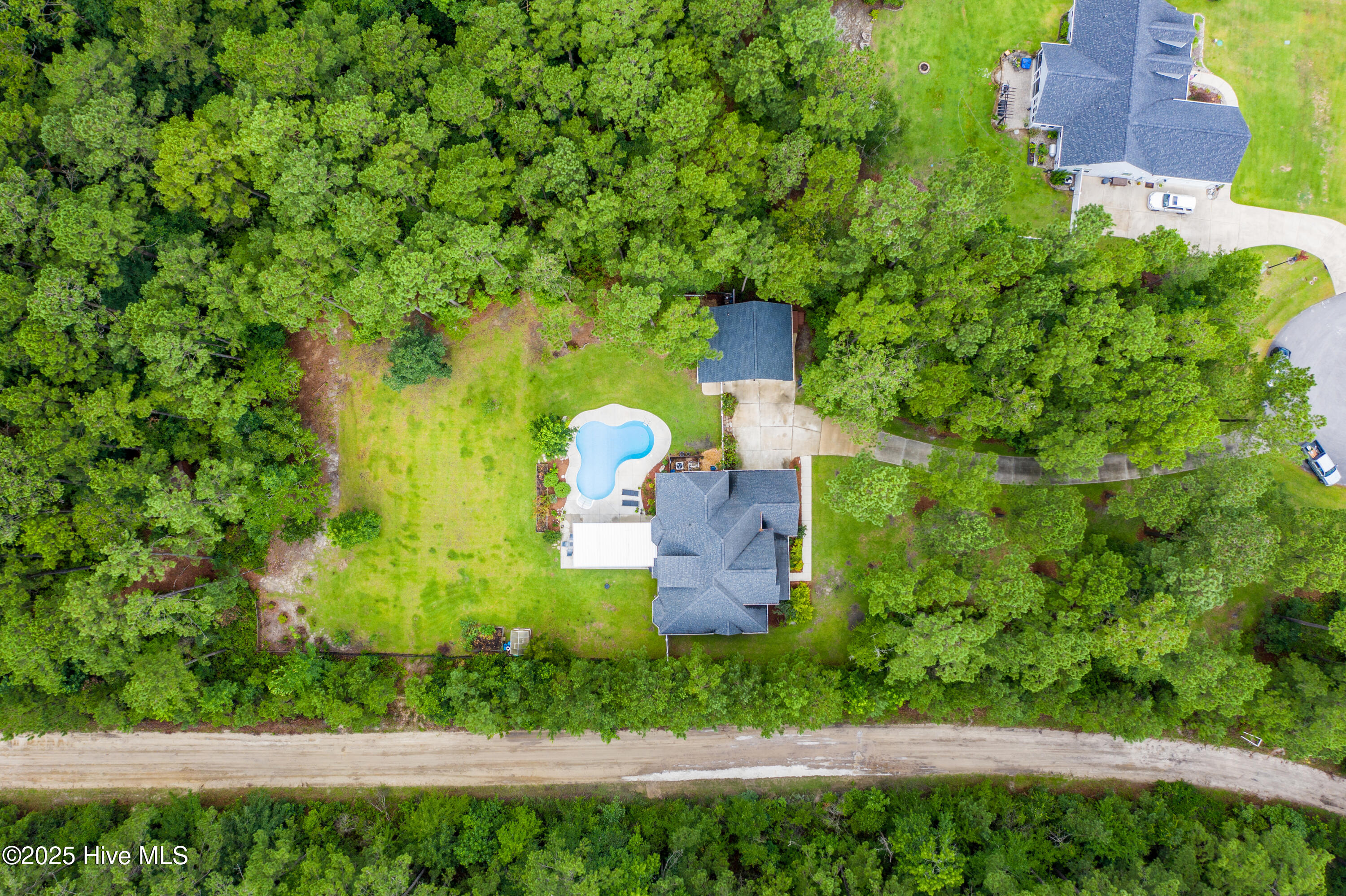 606 Gena Vee Court Property Photo 56