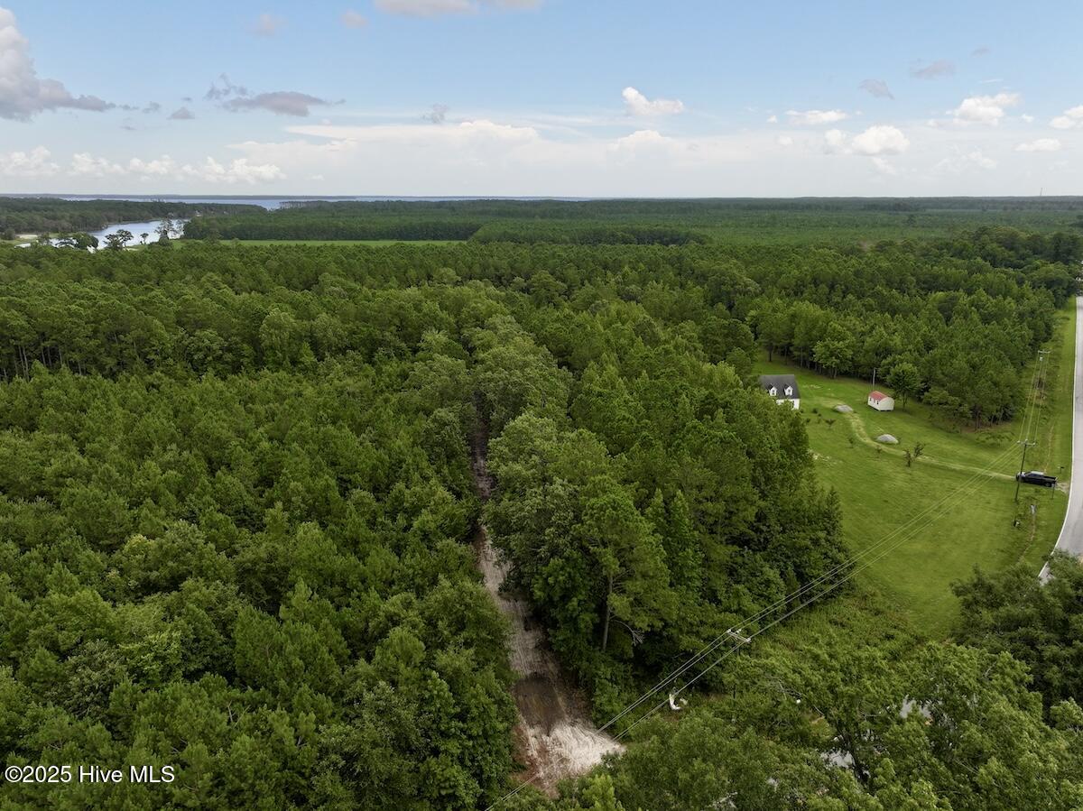 337 Pamlico Beach Road Property Photo 3