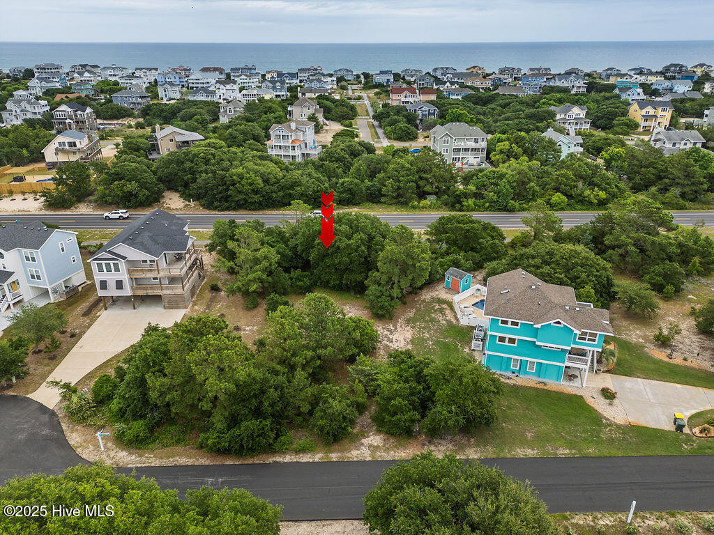 901 Seashore Crescent Property Photo 1