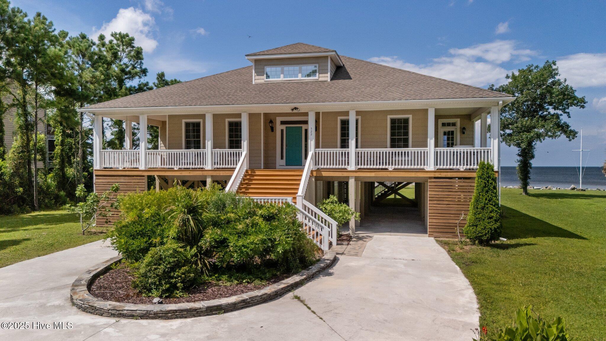 522 Sandy Point Drive Property Photo 1