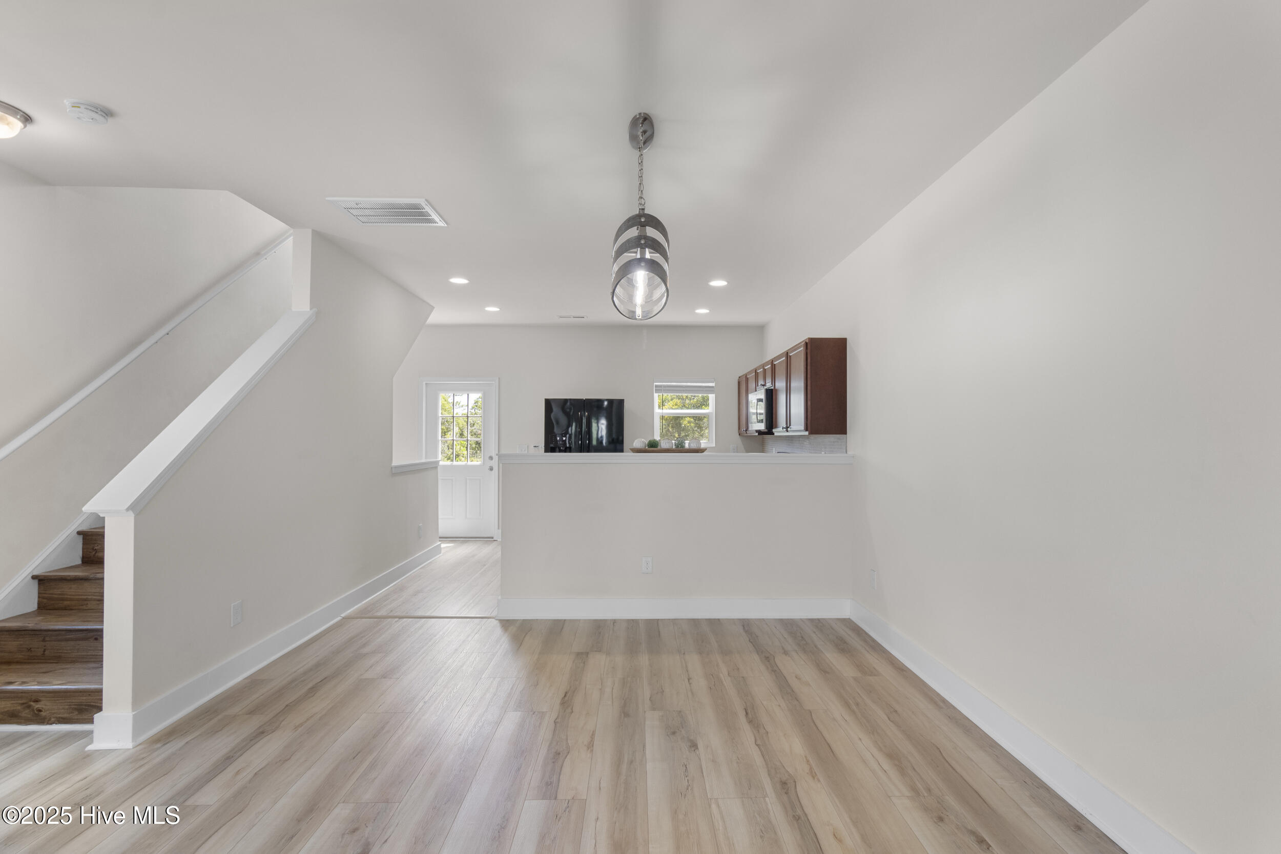 701 Elton Avenue Unit 1 Property Photo 13