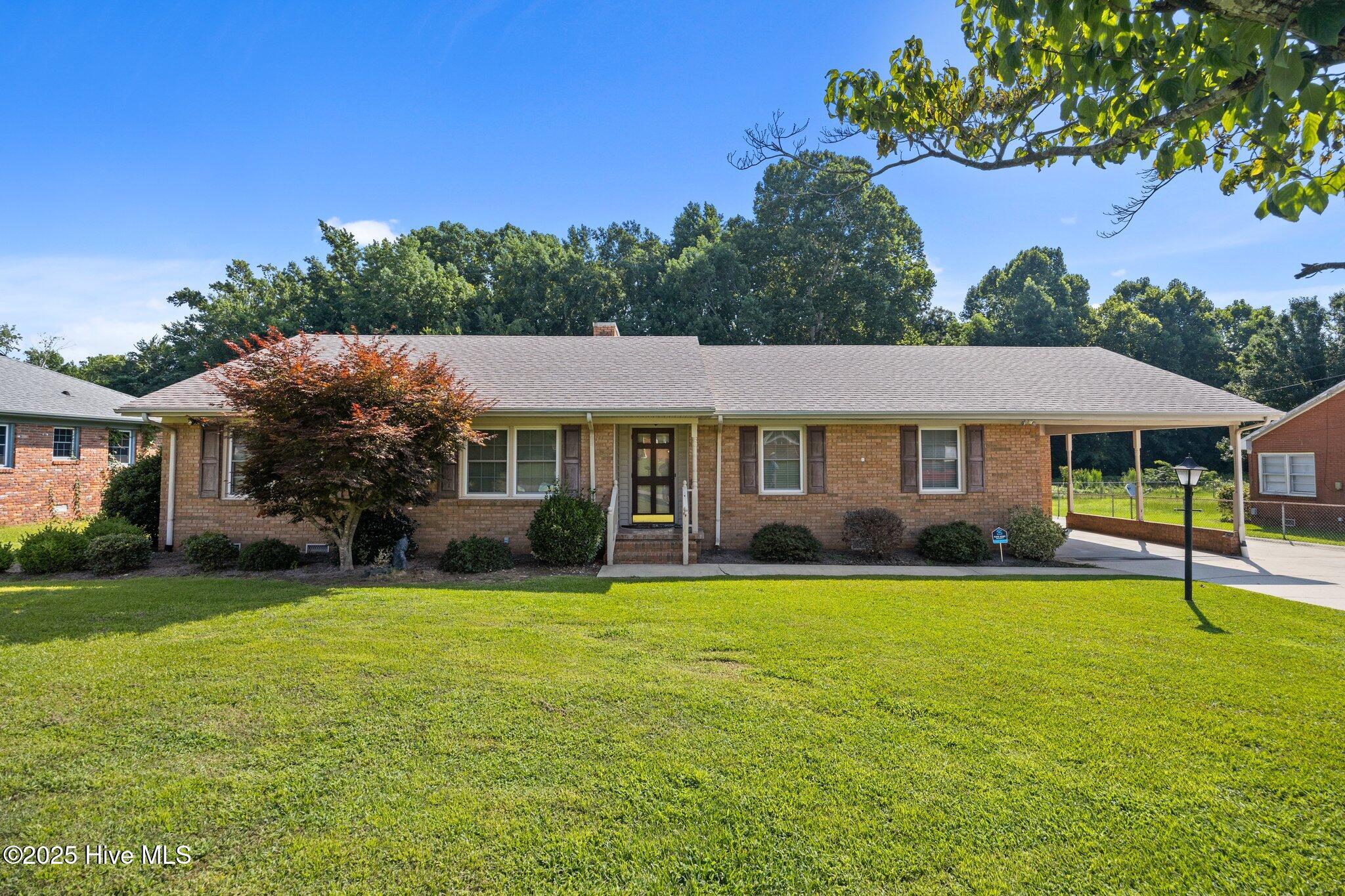 420 Darby Avenue Property Photo 1